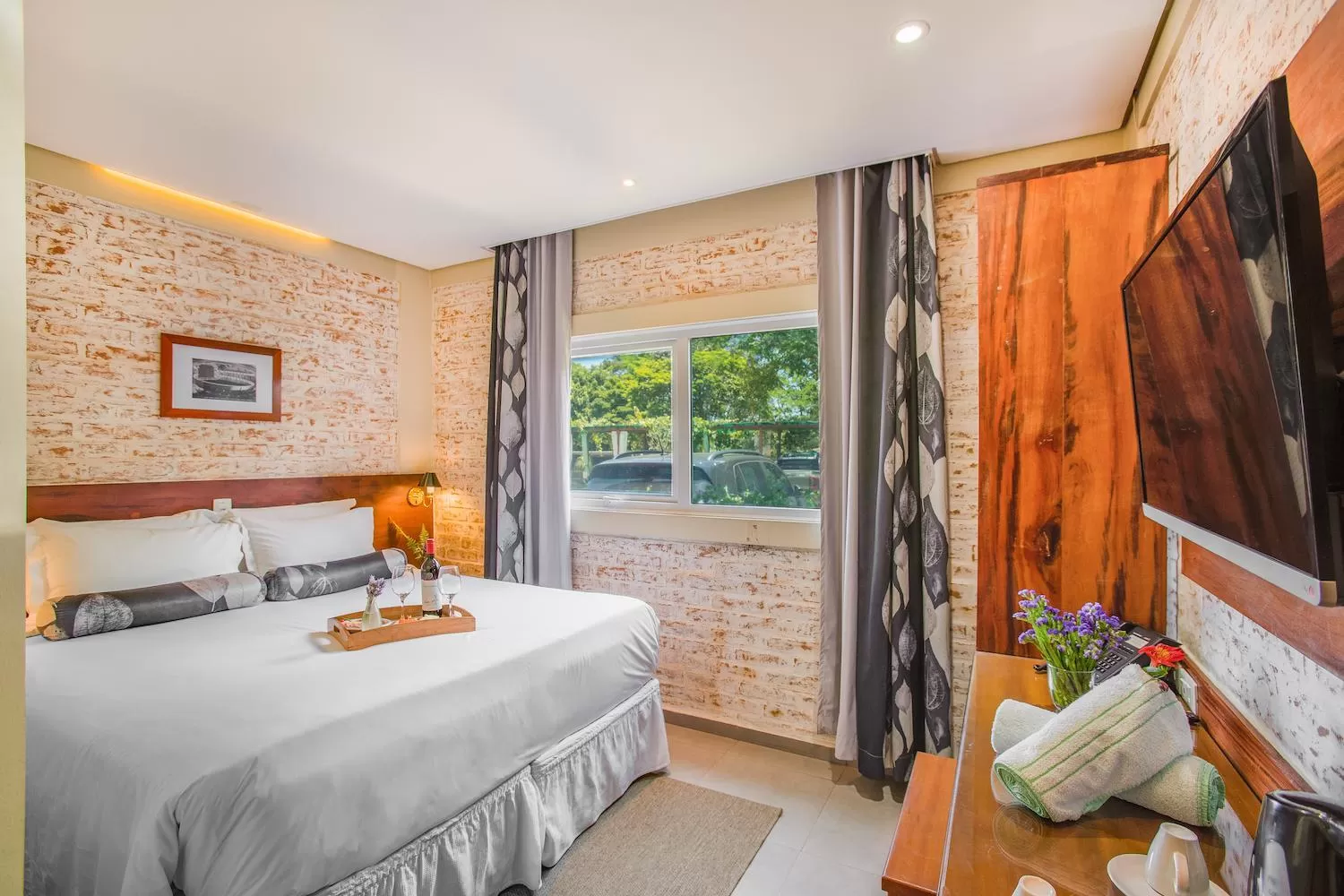 Bedroom in Hotel Villa Lobos Spa Romantik