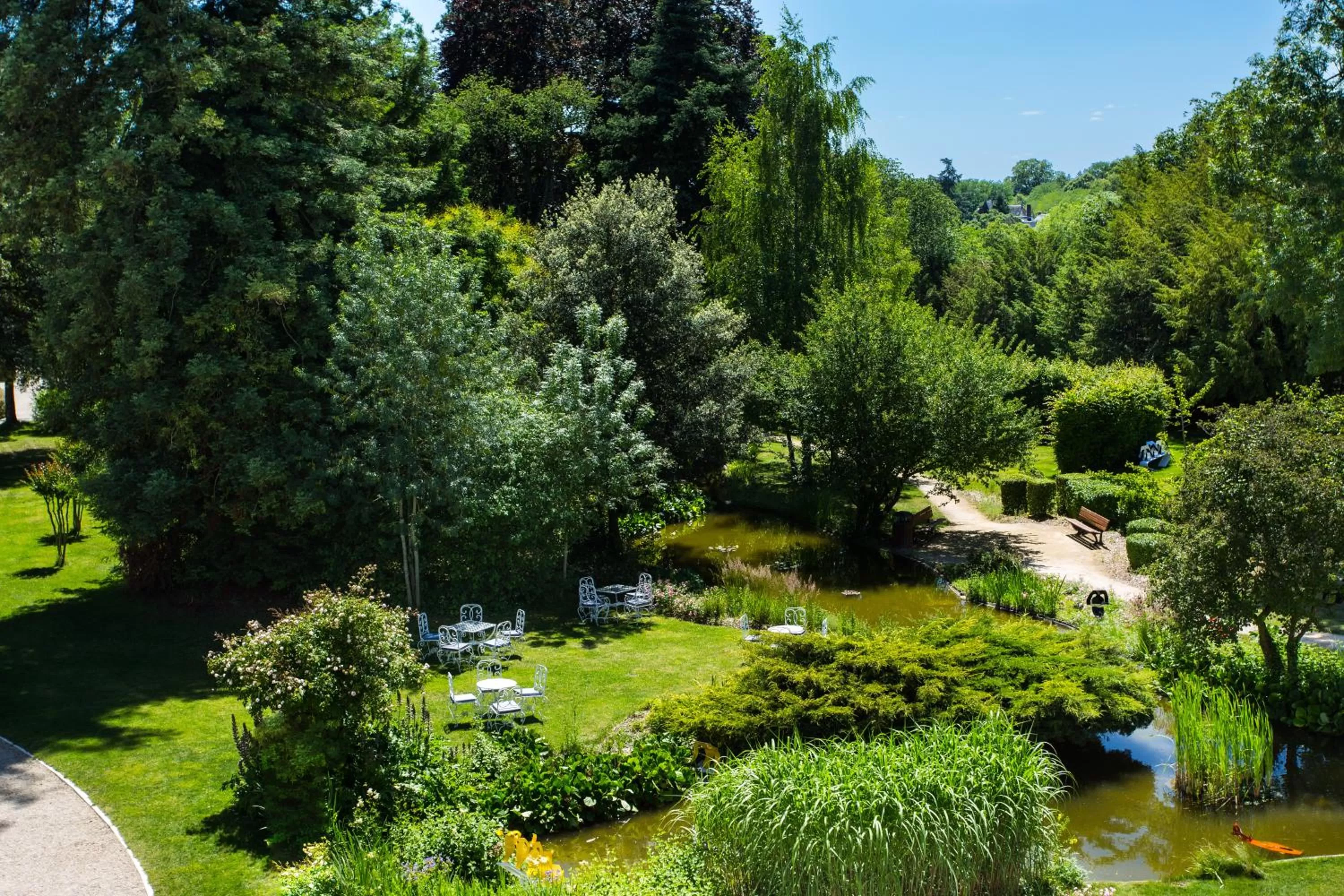 Garden in Château Belmont Tours by The Crest Collection