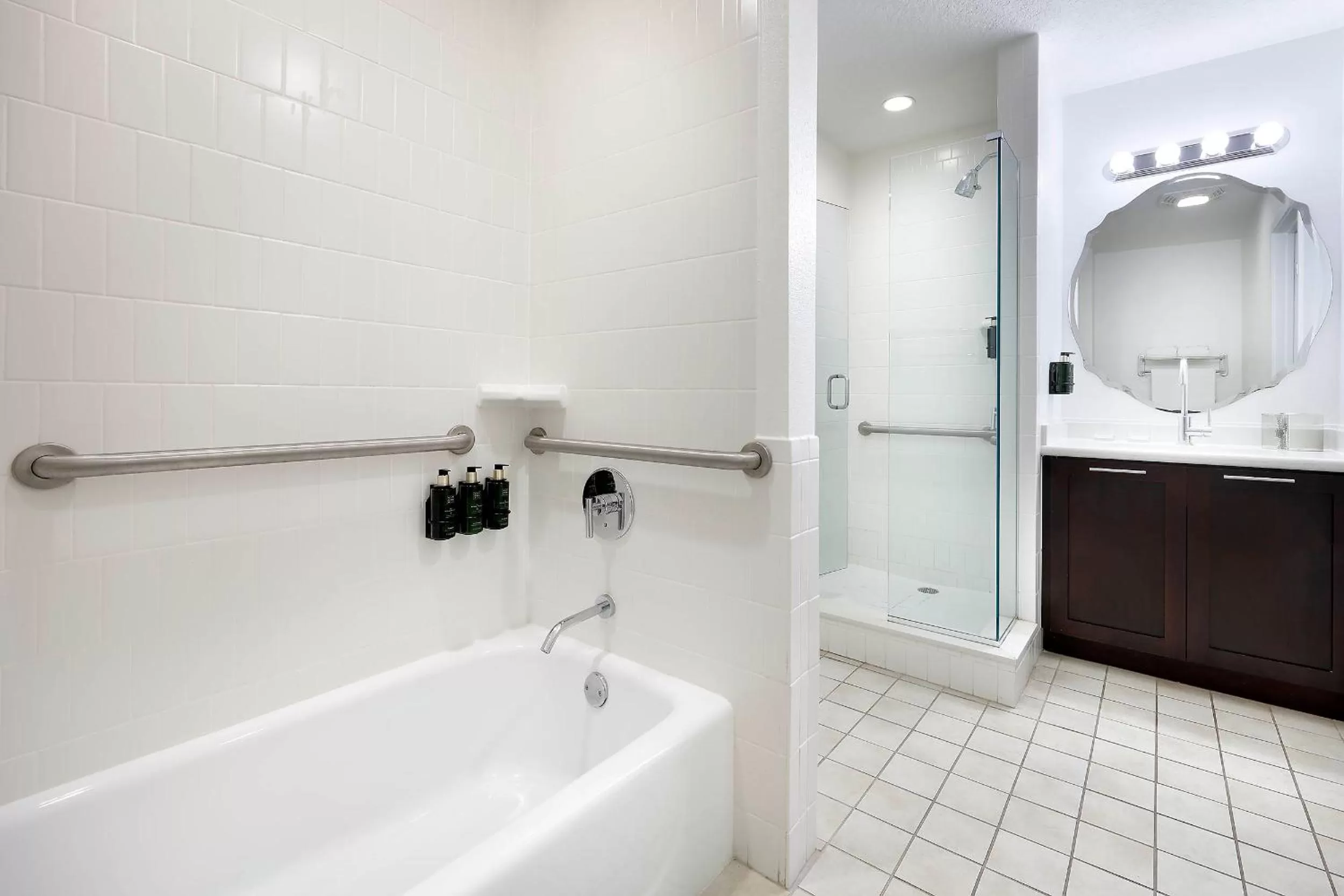 Bathroom in Meliá Orlando Celebration