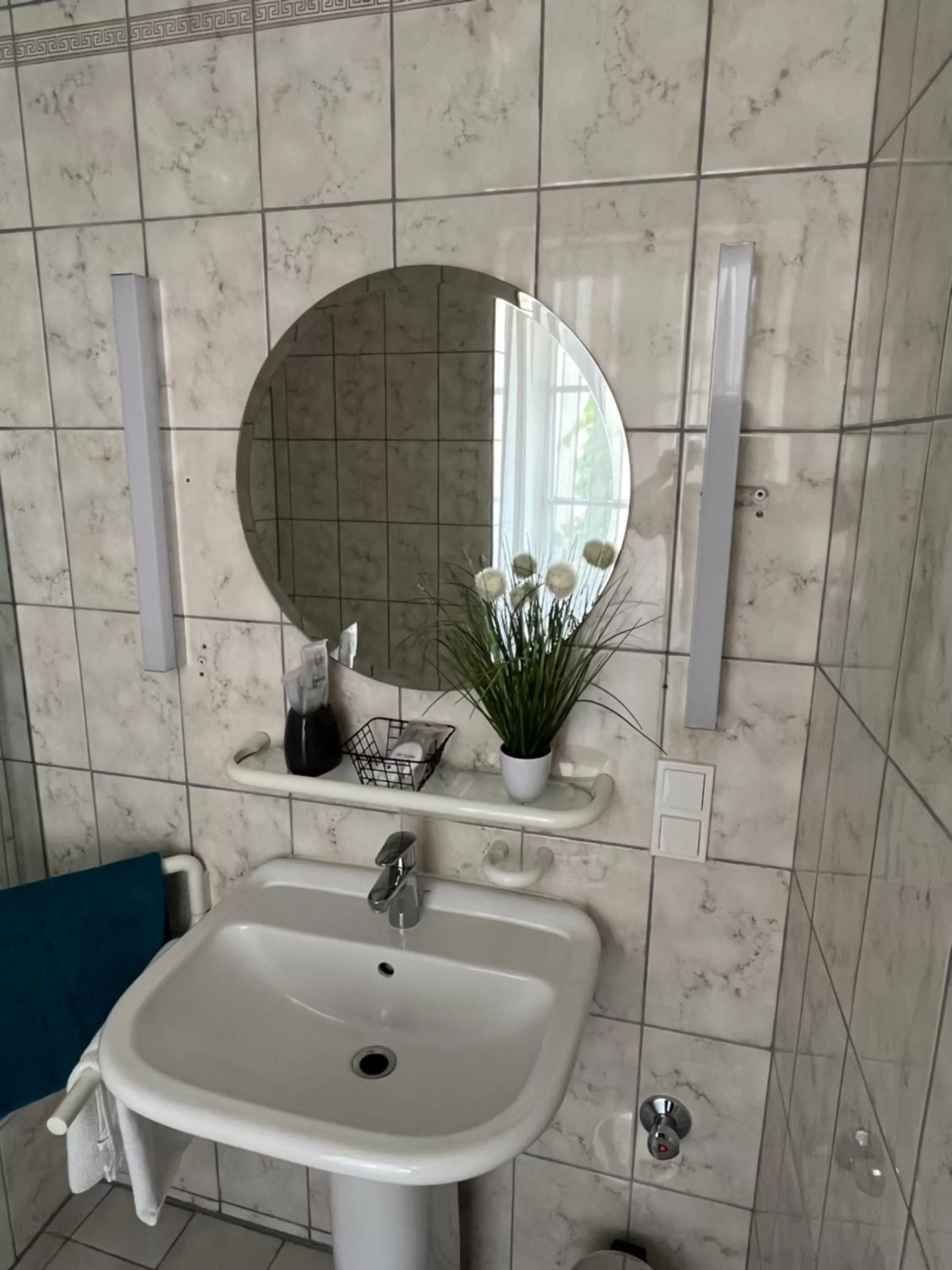 Bathroom in Hotel zur Post