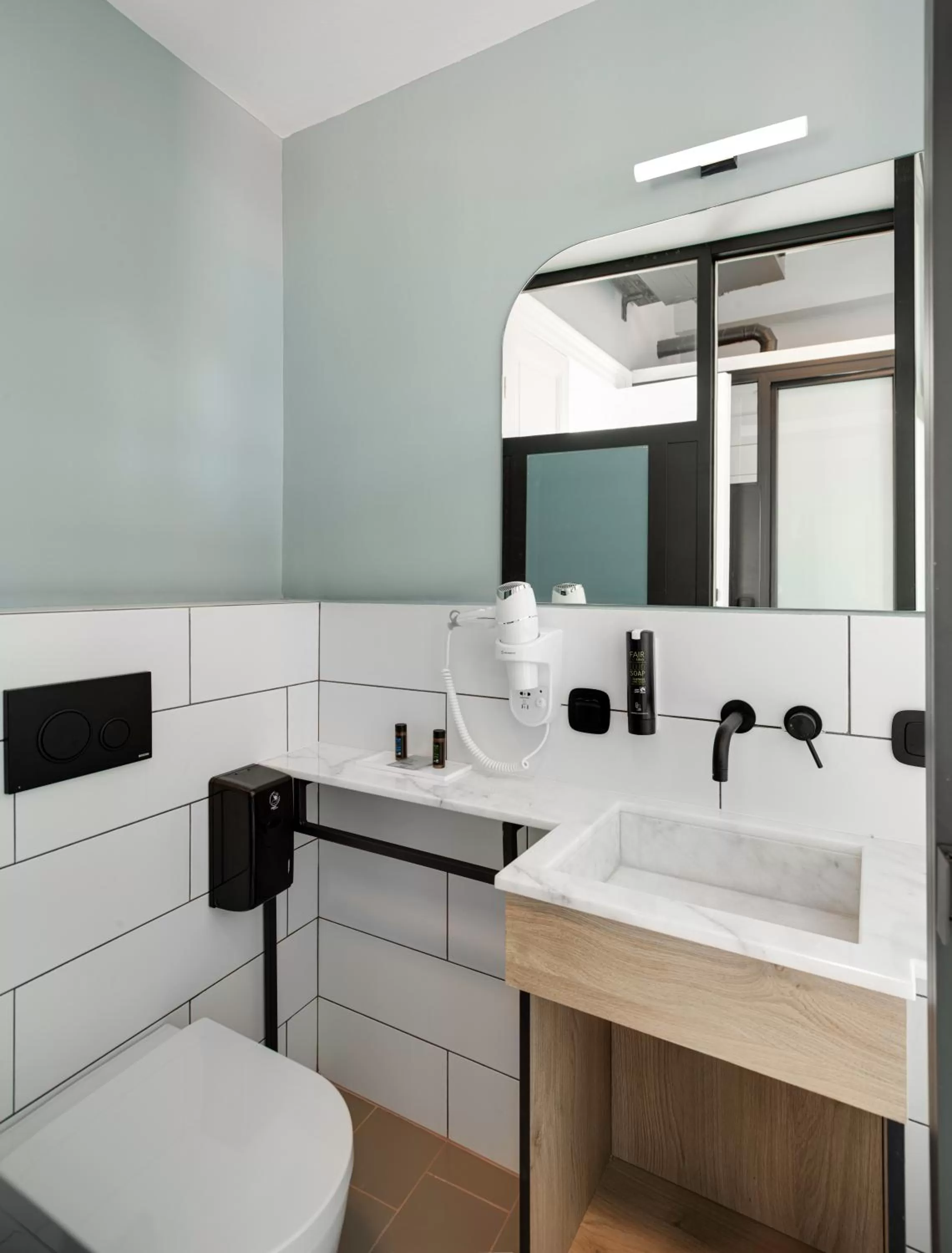 Toilet in Colors Urban Hotel Thessaloniki