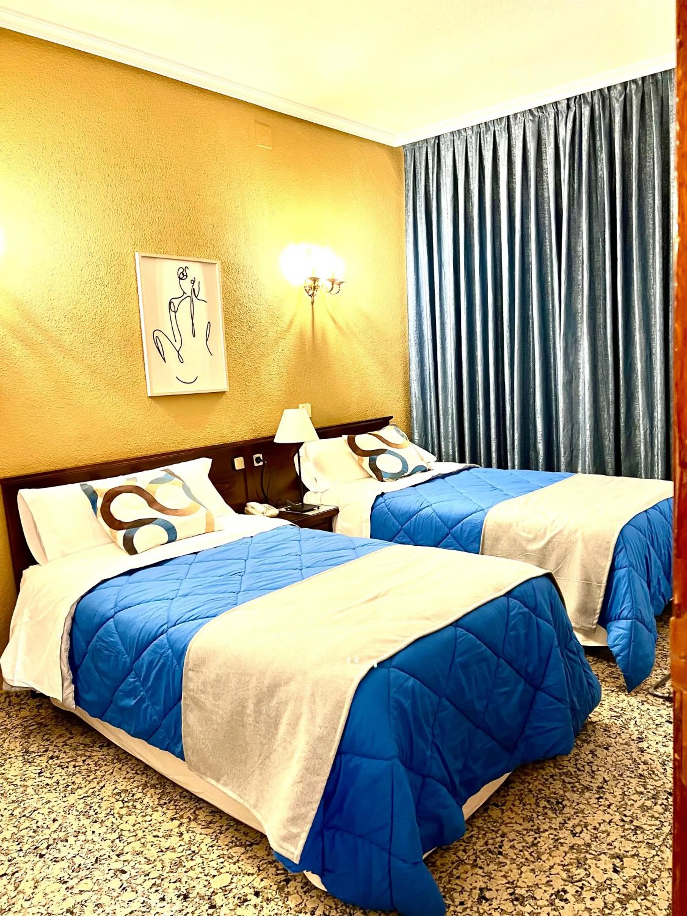 Photo of the whole room, Bed in Hostal Sonsoles Madrid-Centro