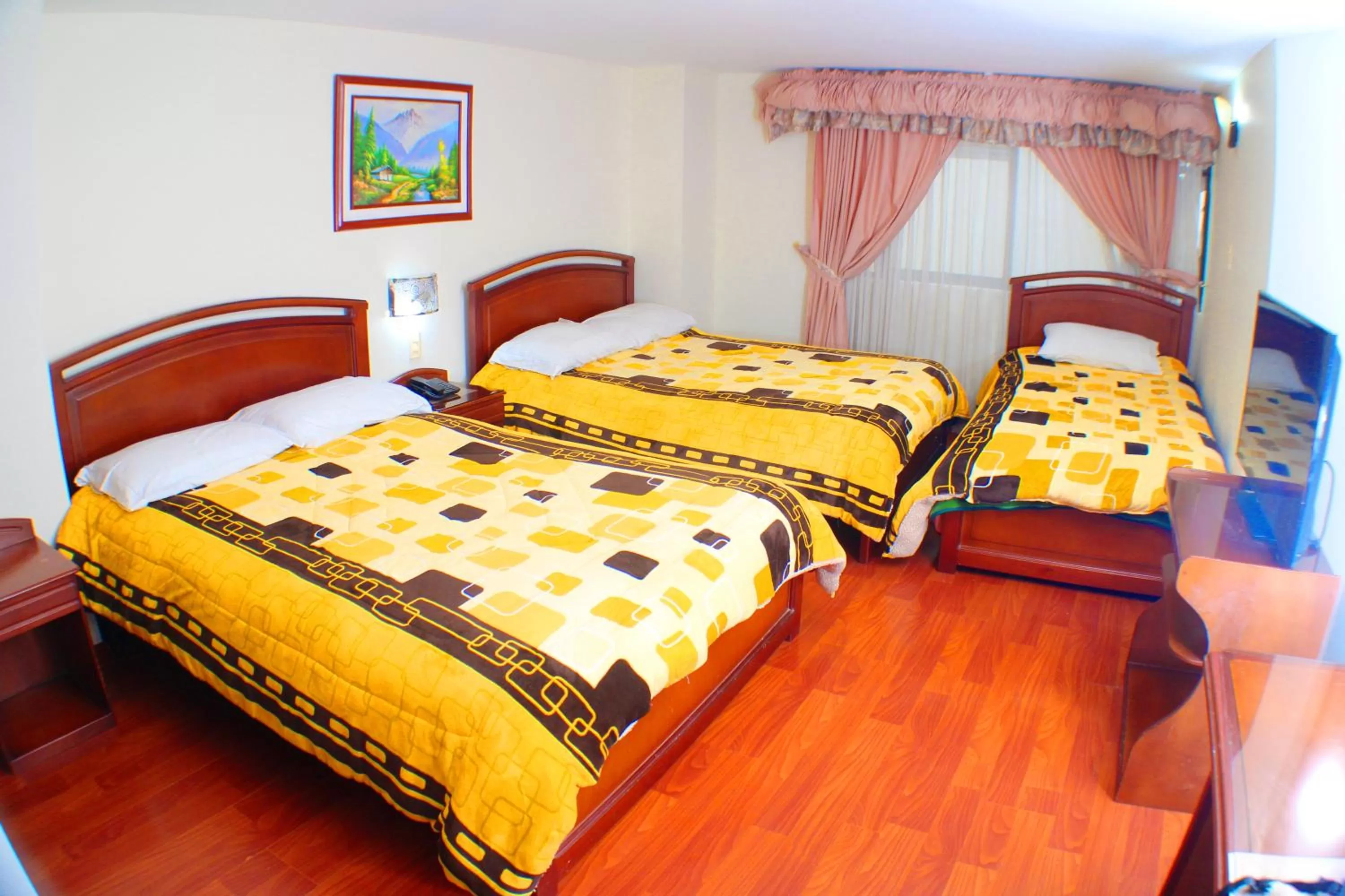 Bed in Hotel Santa Isabel 2