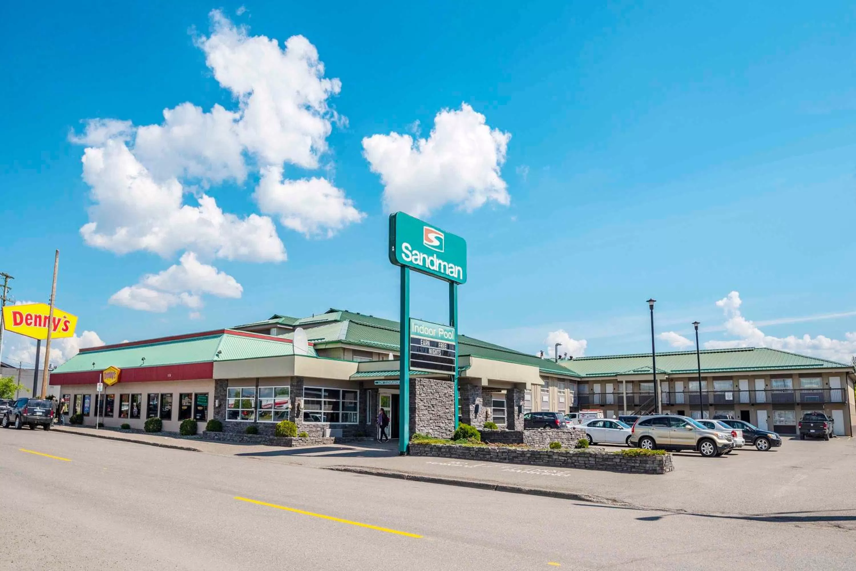 Property building in Sandman Hotel & Suites Prince George