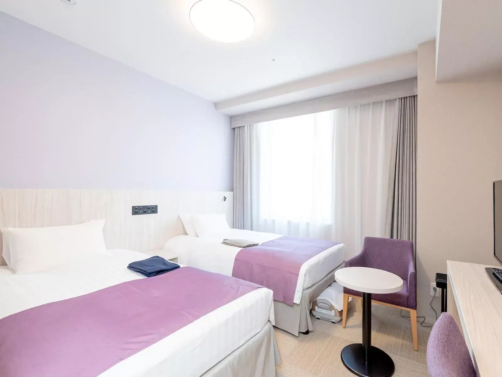 Deluxe Twin Room - single occupancy in Hiyori Hotel Osaka Namba Station Deluxe Twin Room - single occupancy in Hiyori Hotel Osaka Namba Station