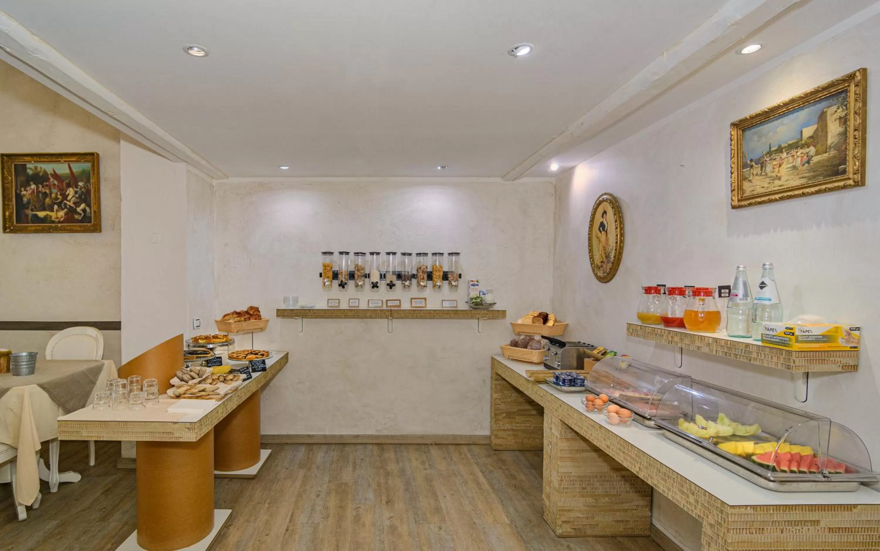 Breakfast in B&B Relais Inn Lucca