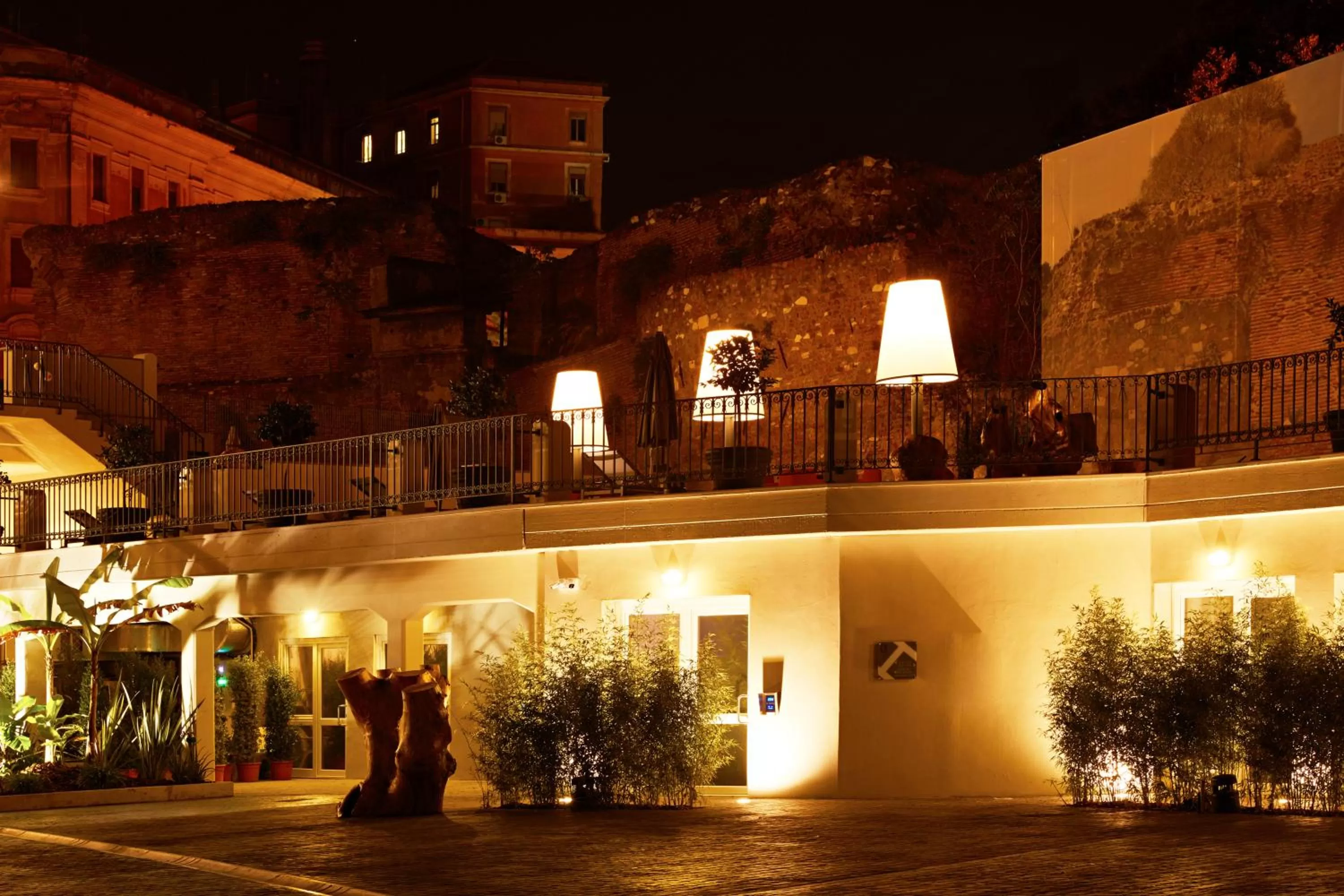 On site in Hotel The Building