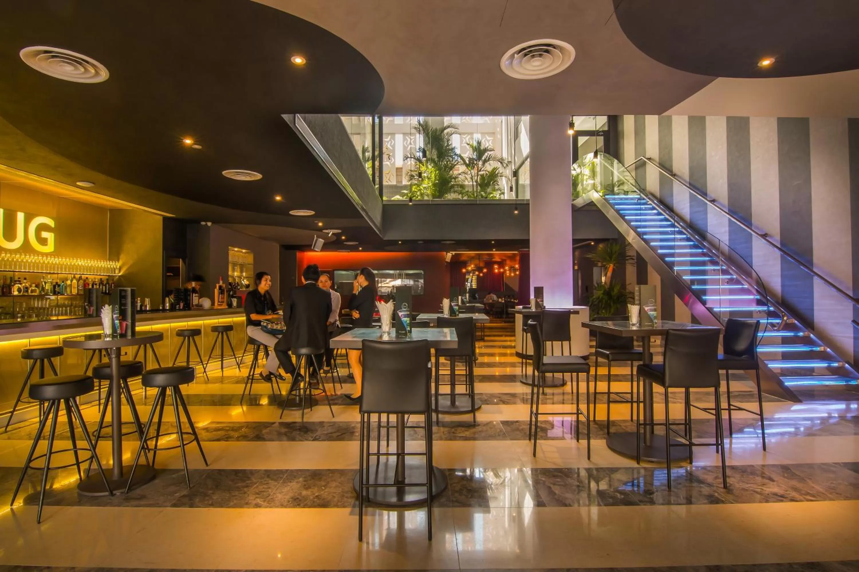 Lounge or bar in SUN & MOON, Urban Hotel