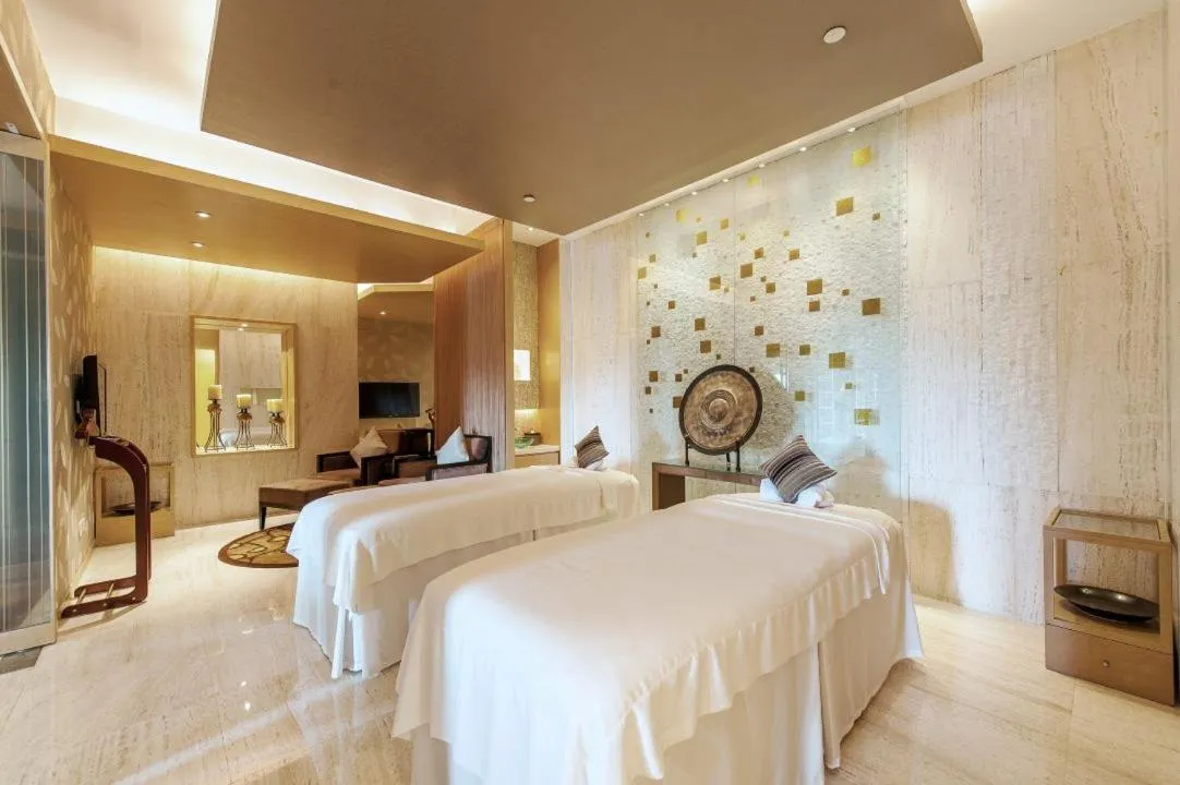 Bed in Mission Hills Hotel Resorts Shenzhen