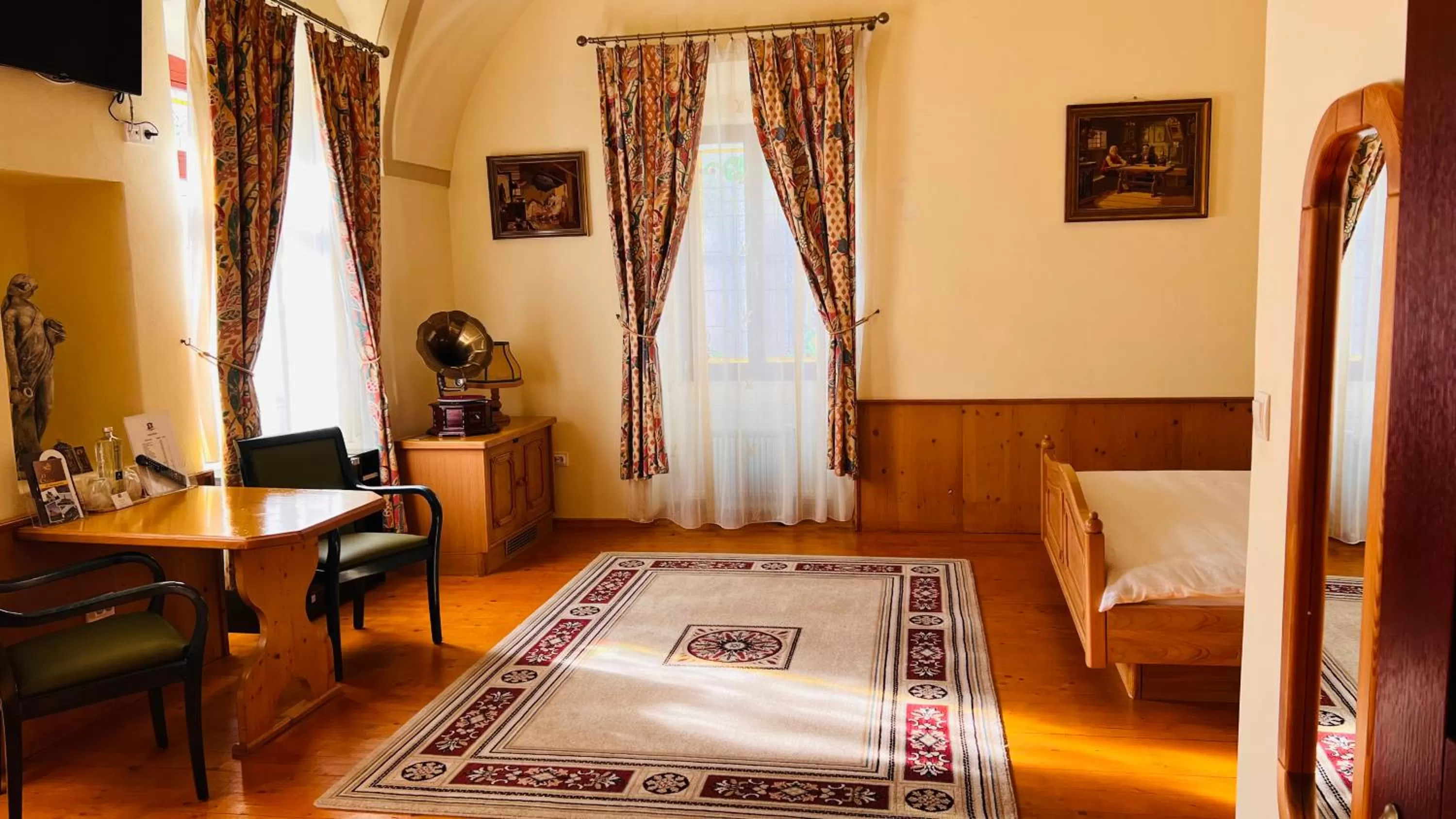 Property building, Seating Area in Armenopolis - Adults Only