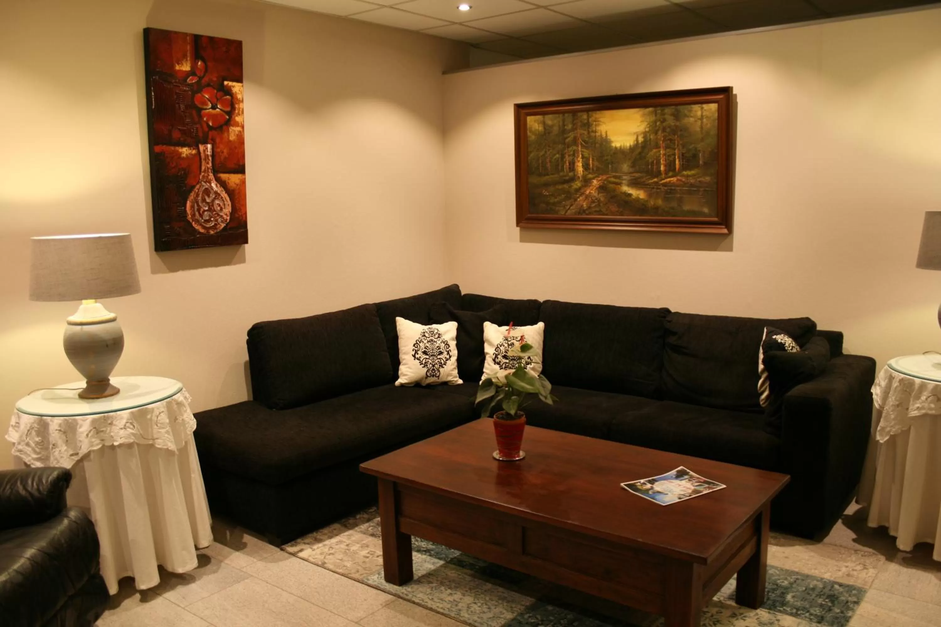 Lounge or bar in B&B De Tobbedanser Harlingen