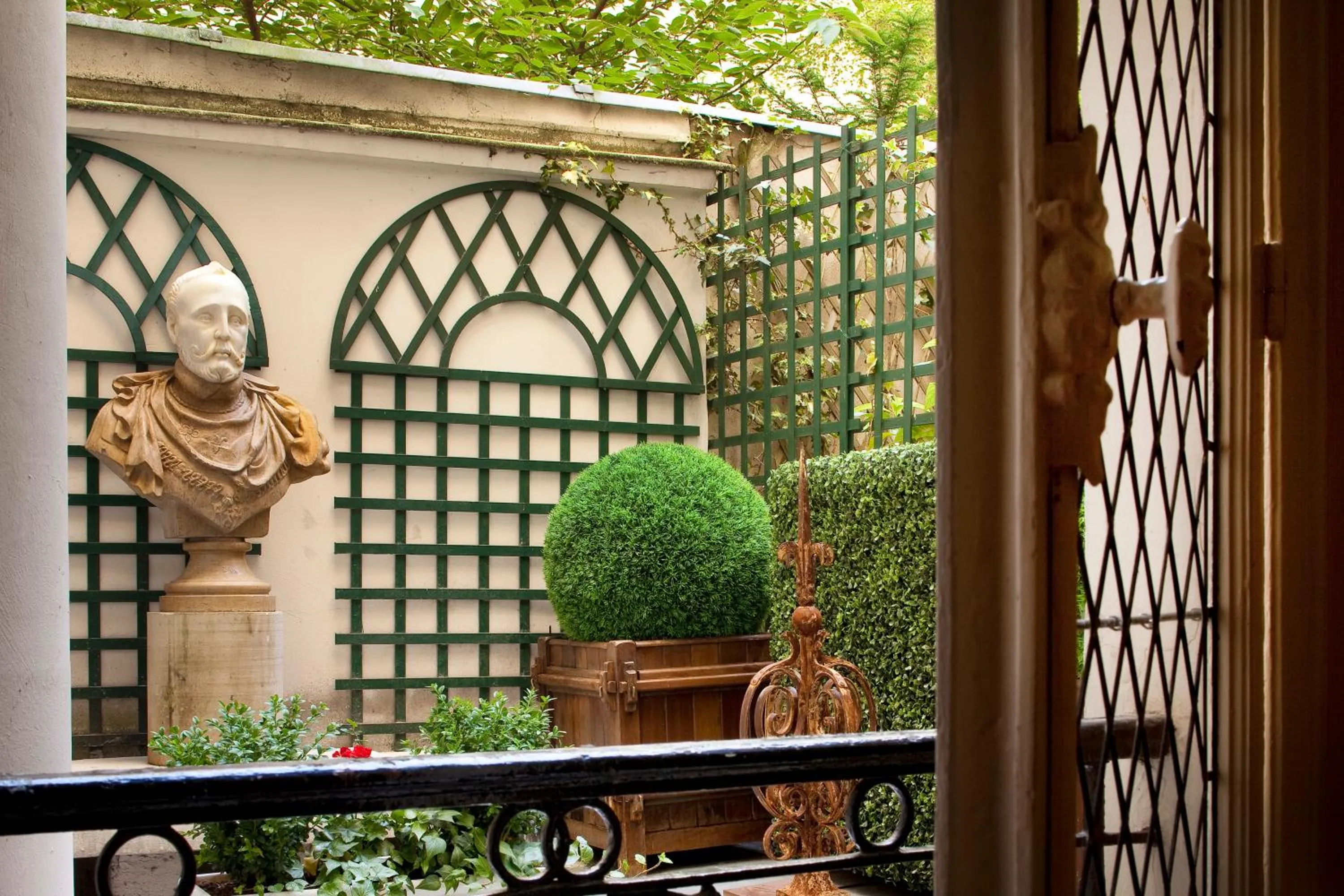 Balcony/Terrace in Hotel Residence Henri IV