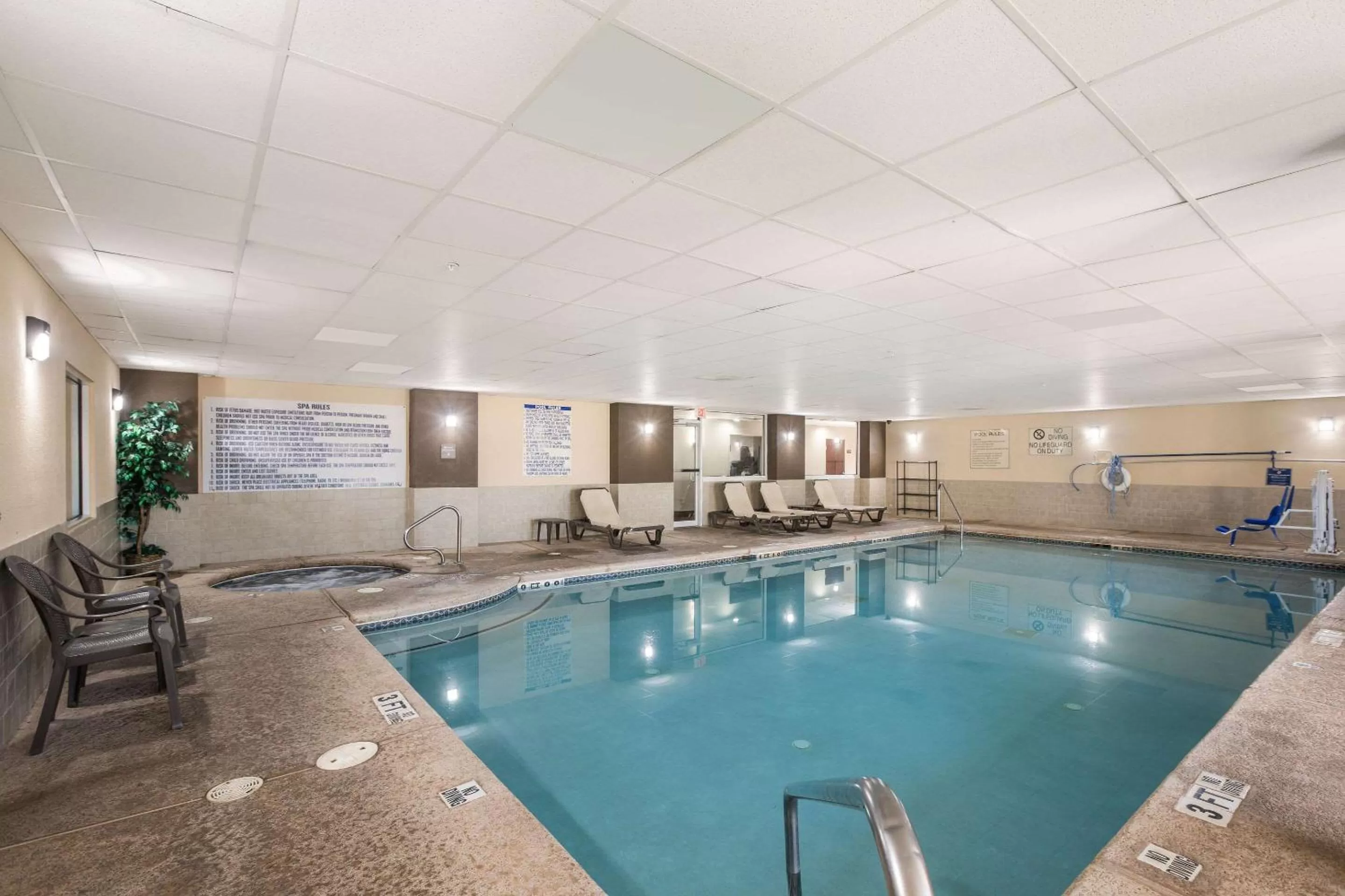 Activities in Comfort Suites Forsyth near I-75