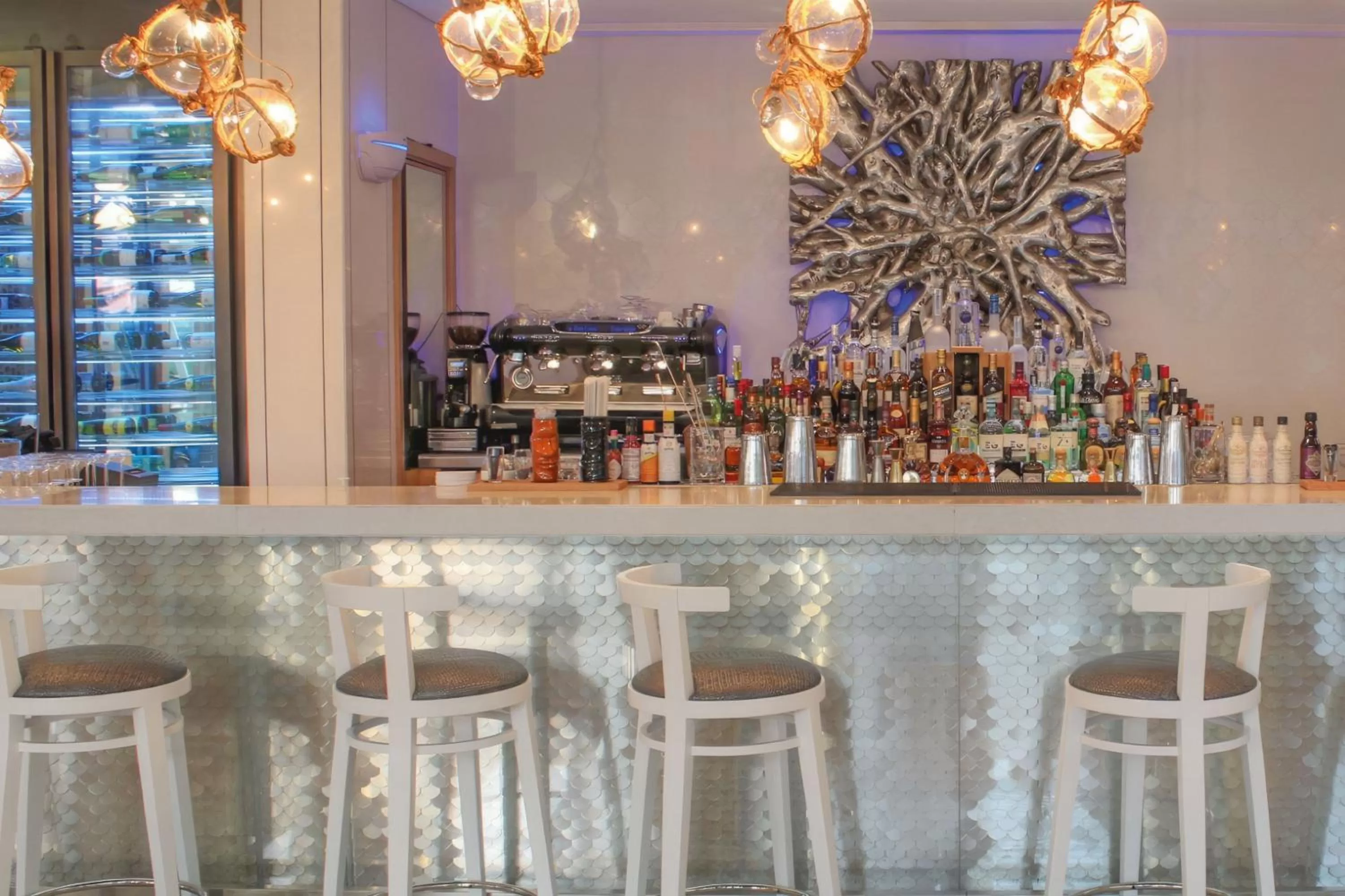 Lounge or bar in The St. Regis Abu Dhabi