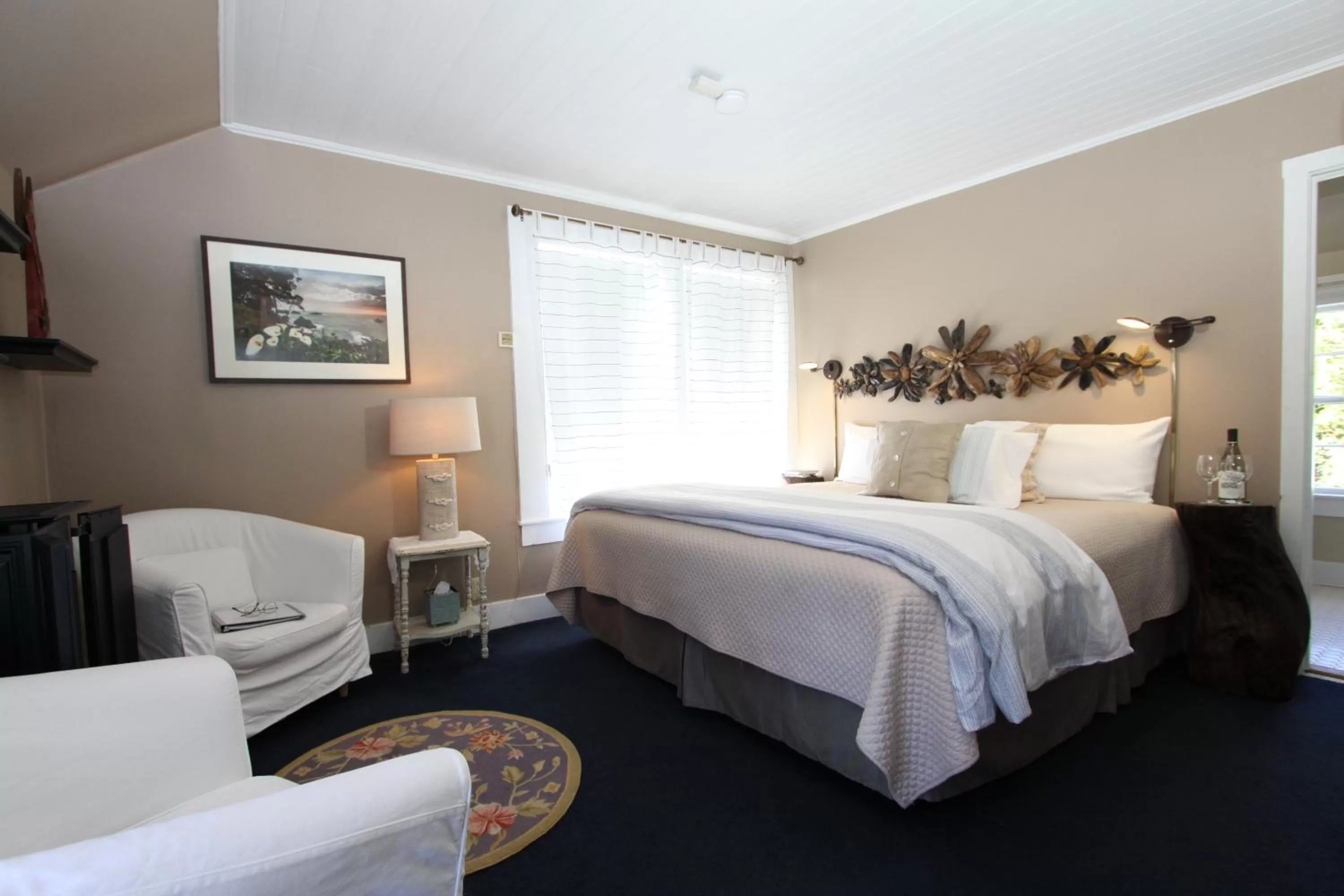 Bed in Seagull Inn Bed & Breakfast