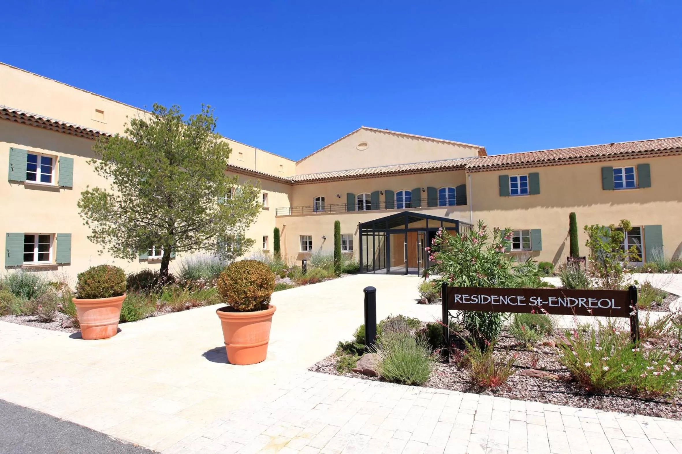 Facade/entrance, Property Building in Les Domaines de Saint Endreol Golf & Spa Resort