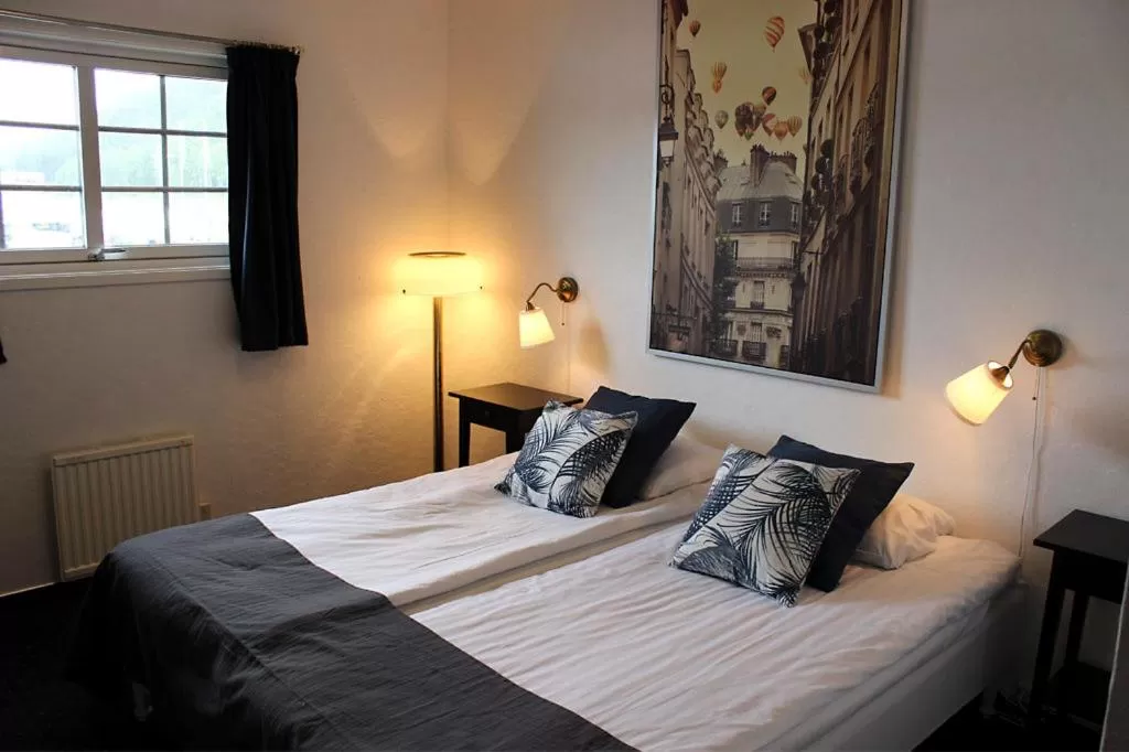 Bed in Rasta Lilla Edet