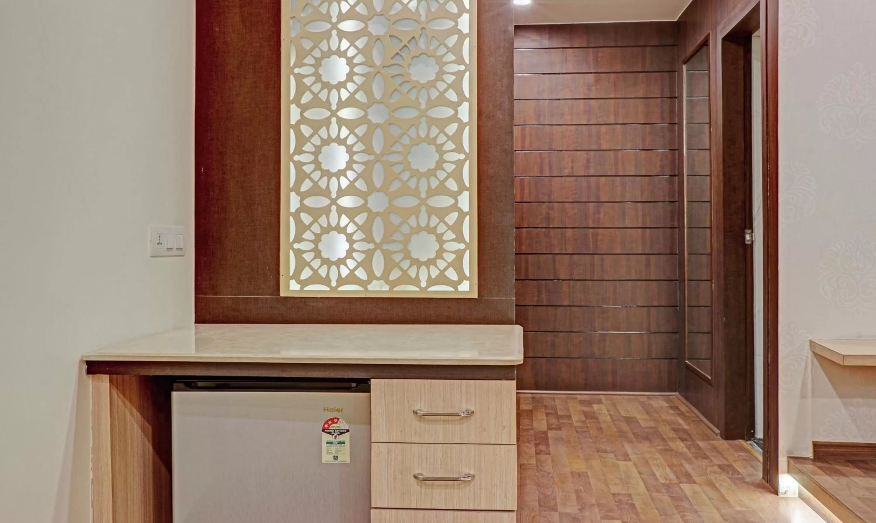 oven in The Onyx Hotel