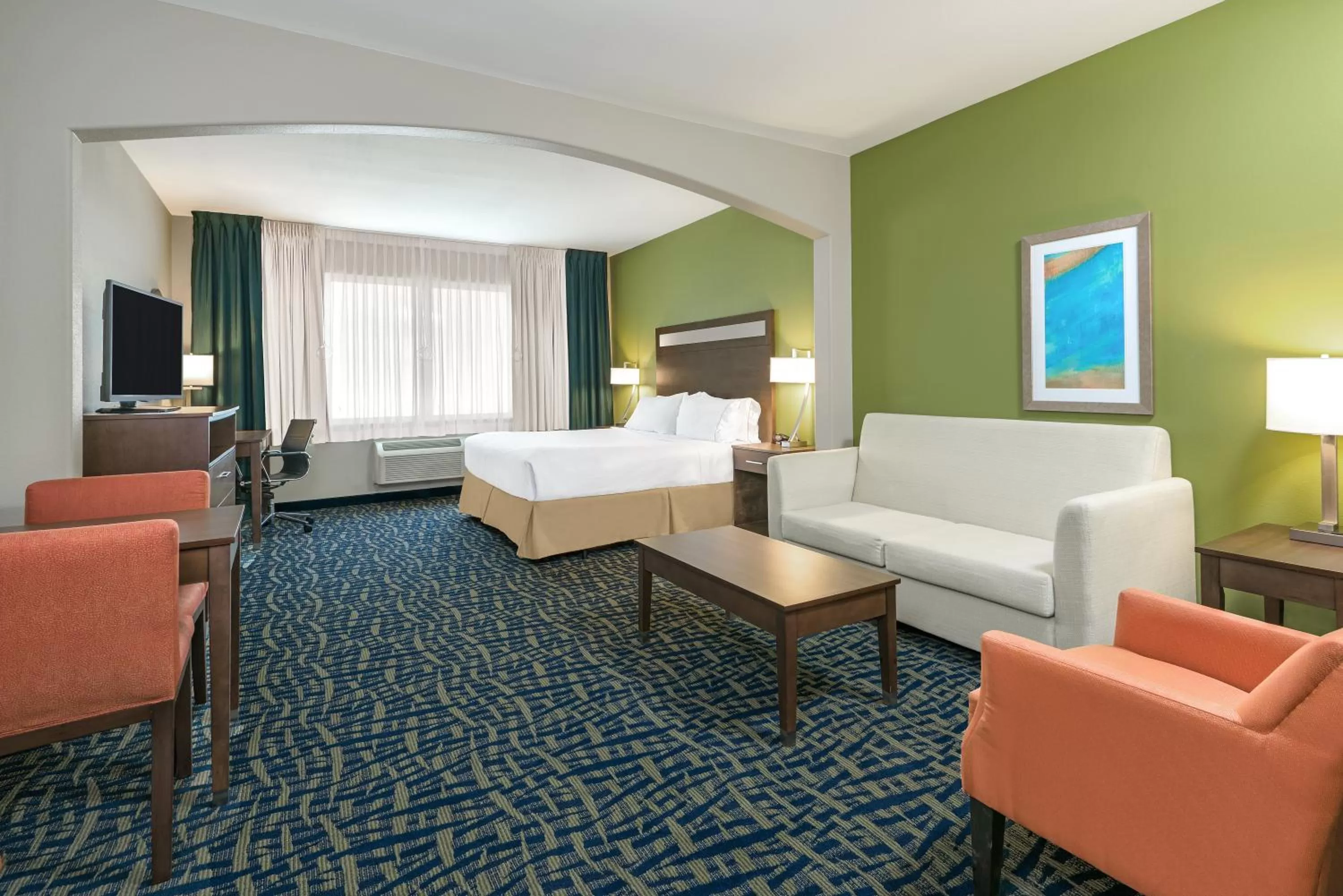 Photo of the whole room, Bed in Holiday Inn Express Hotel and Suites Monahans I-20 by IHG