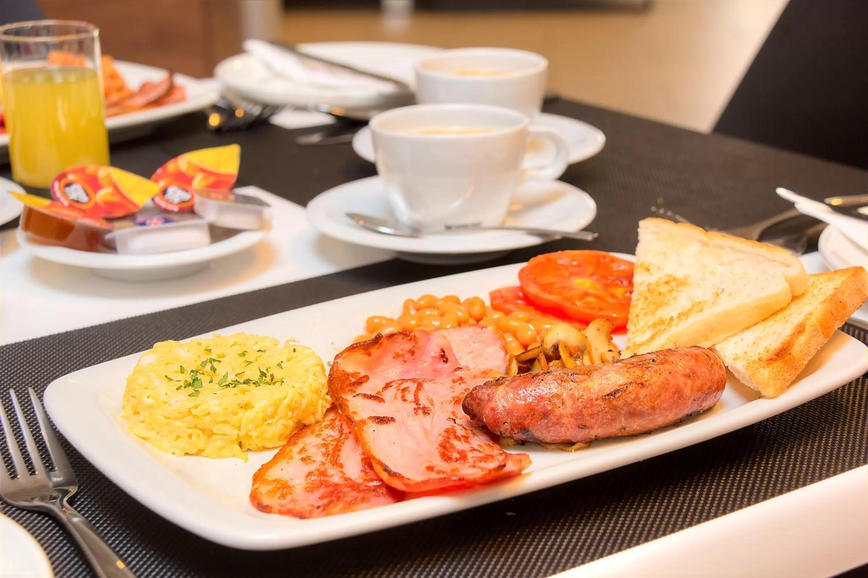 Restaurant/places to eat in The Park Lodge Hotel