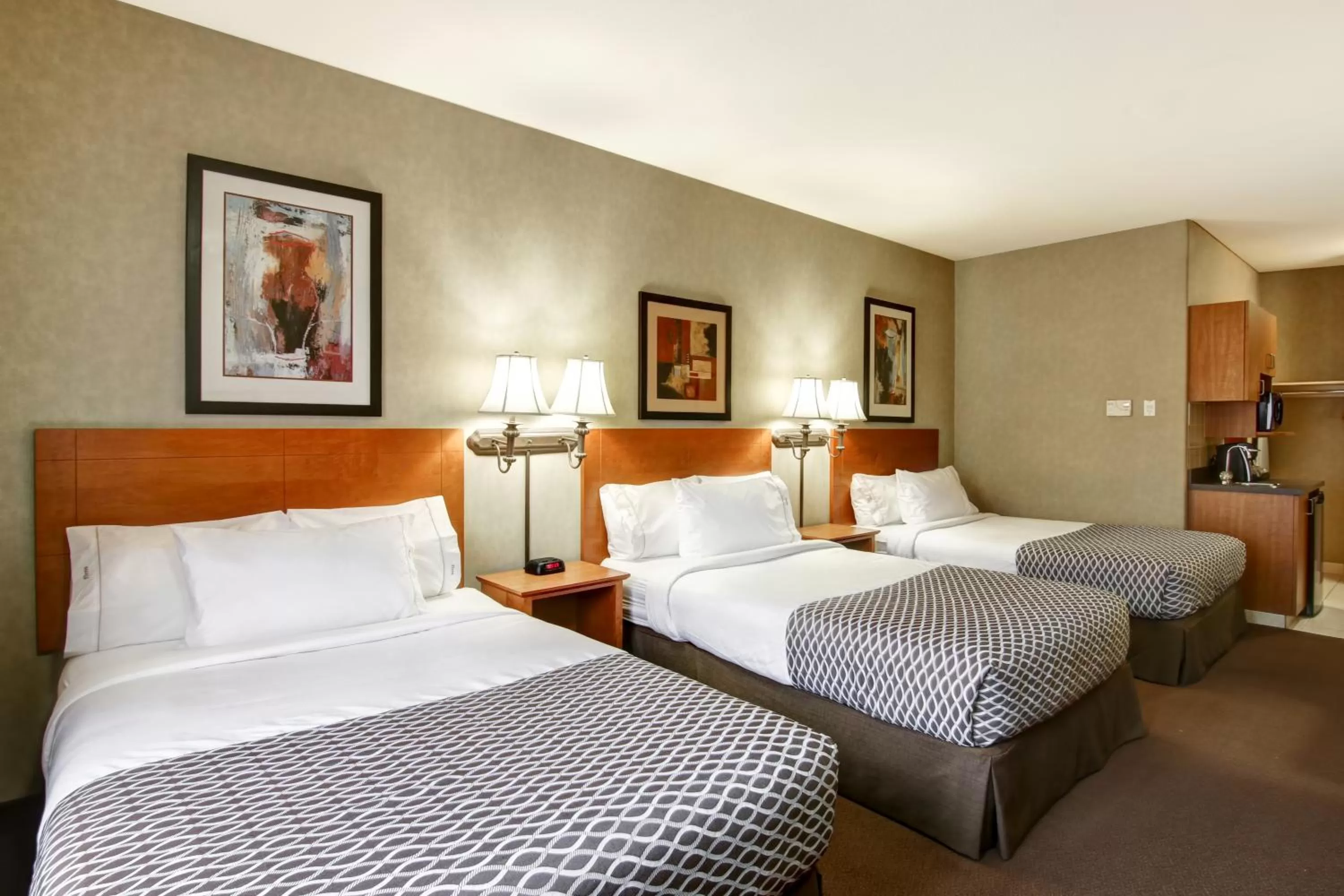 Bed in Clarion Pointe