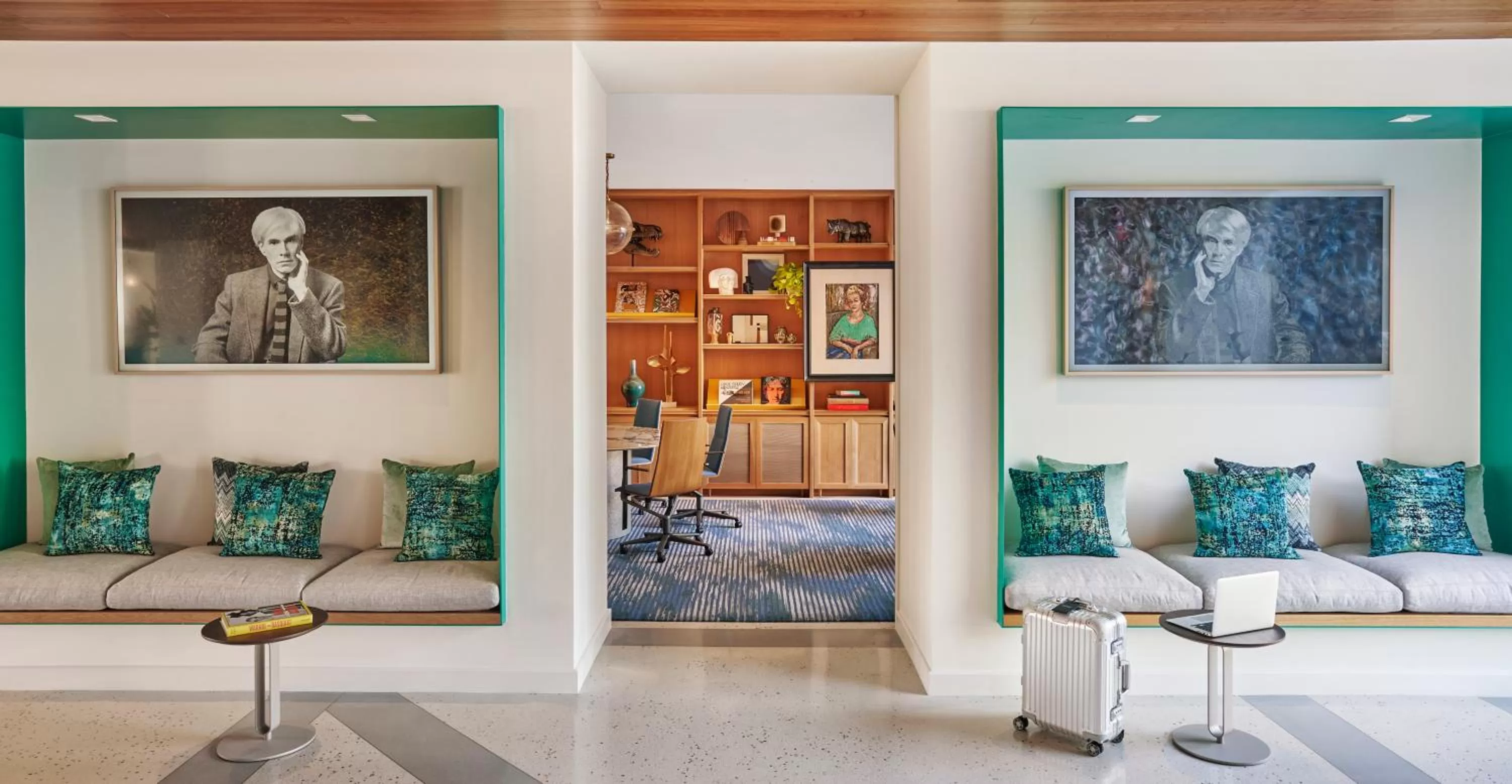 Lobby or reception in Viceroy Santa Monica