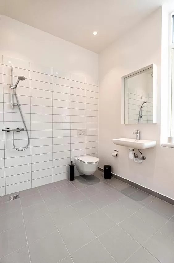 Bathroom in Go Hotel City