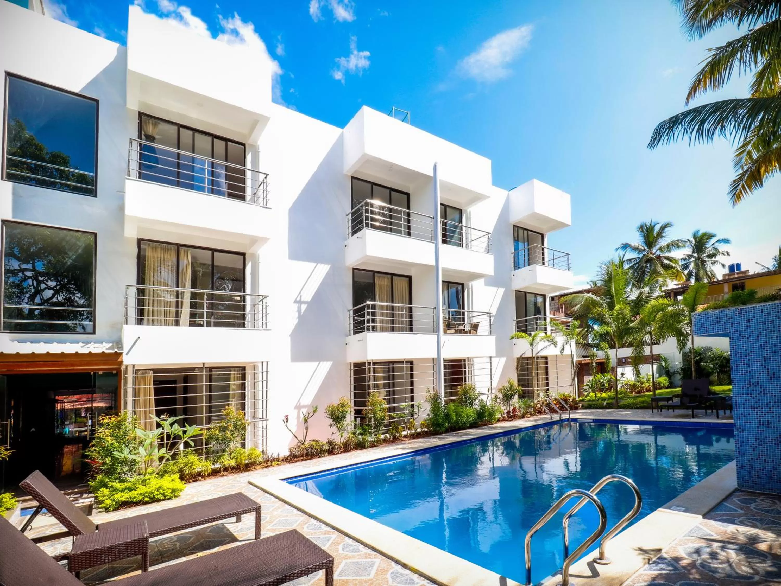 Property Building in Miranda Beach Resort