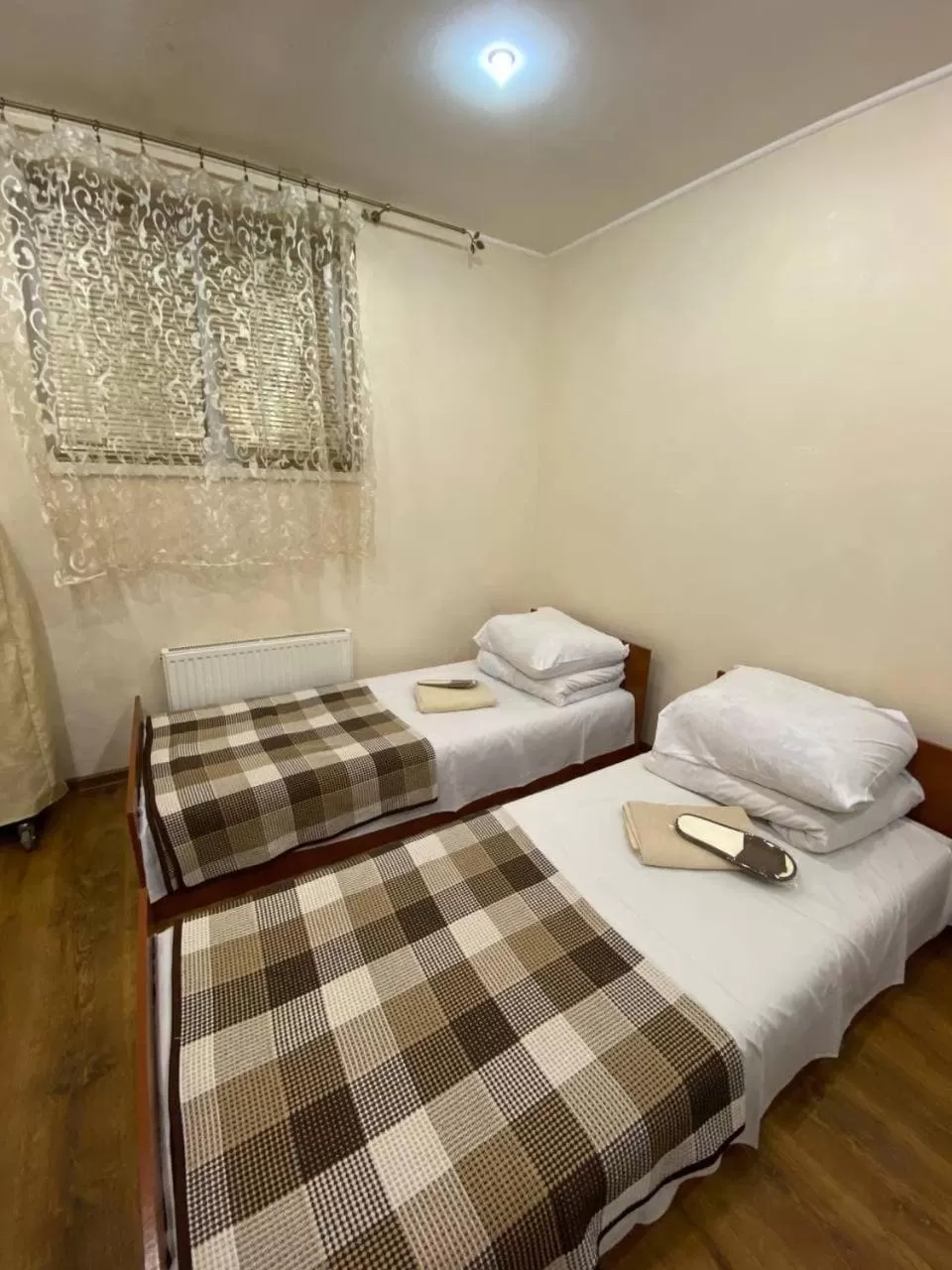 Bed in Inn Khlibodarskiy