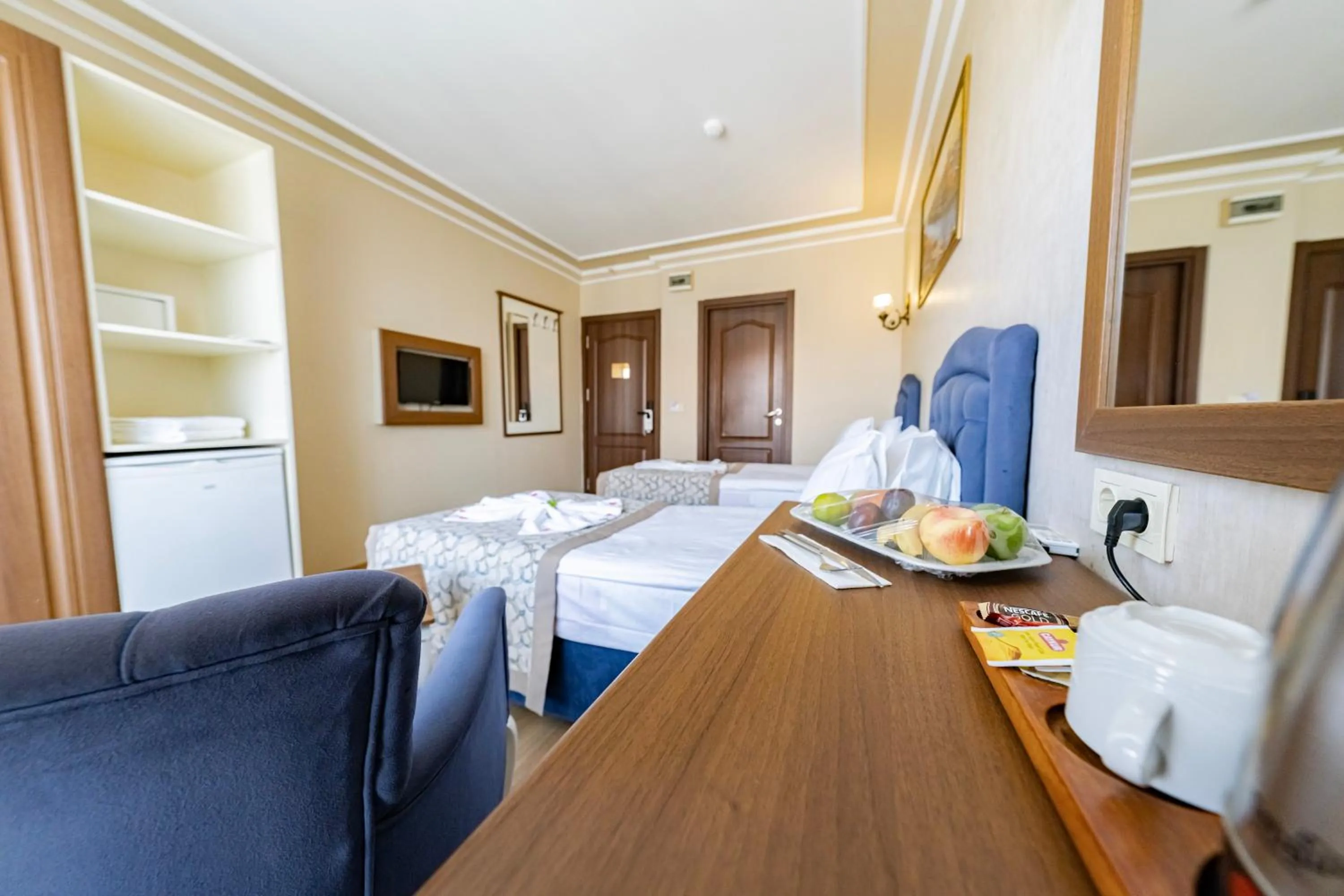 Photo of the whole room, Bed in Grand Hamit Hotel