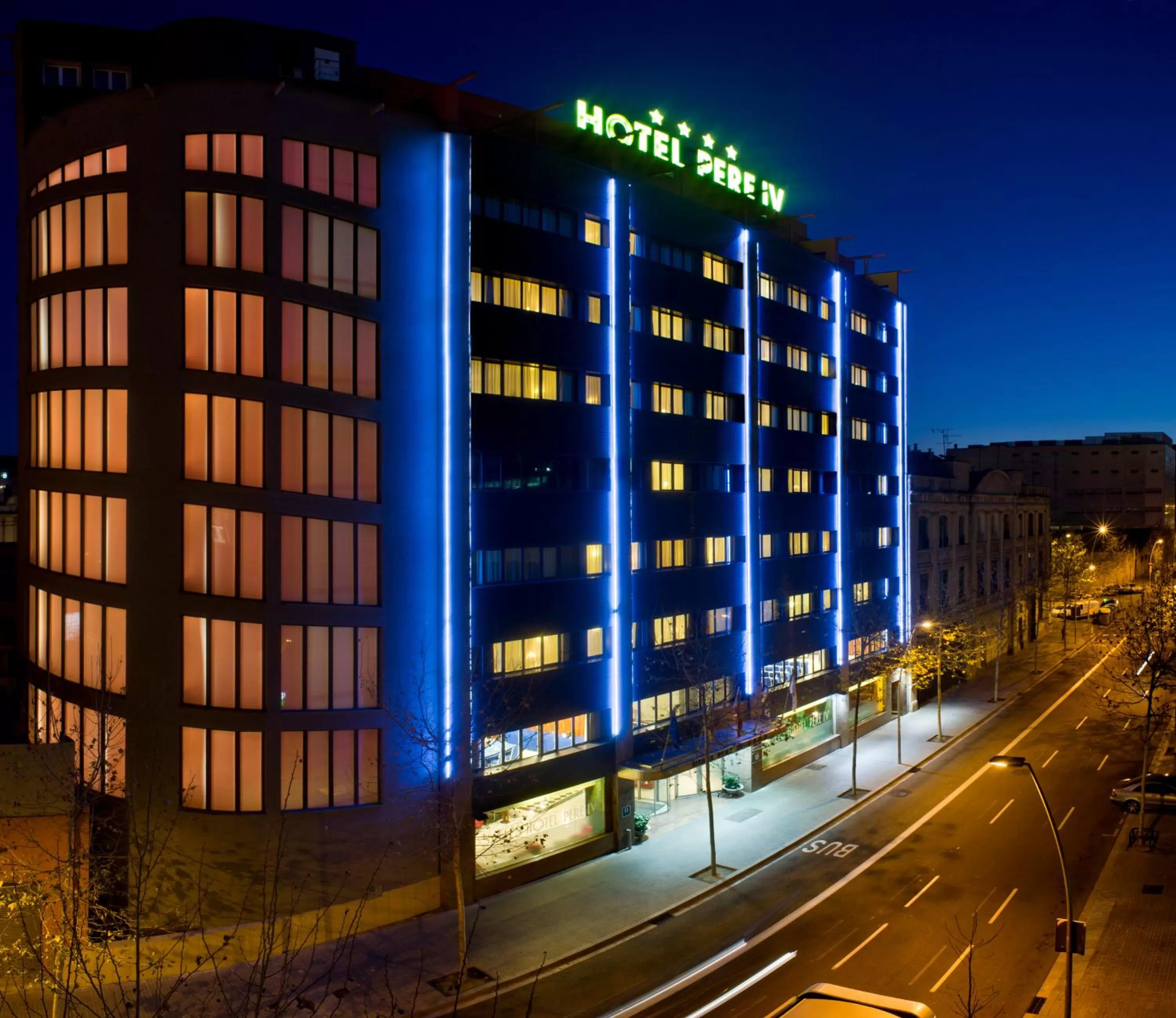 Facade/entrance in Sallés Hotel Pere IV