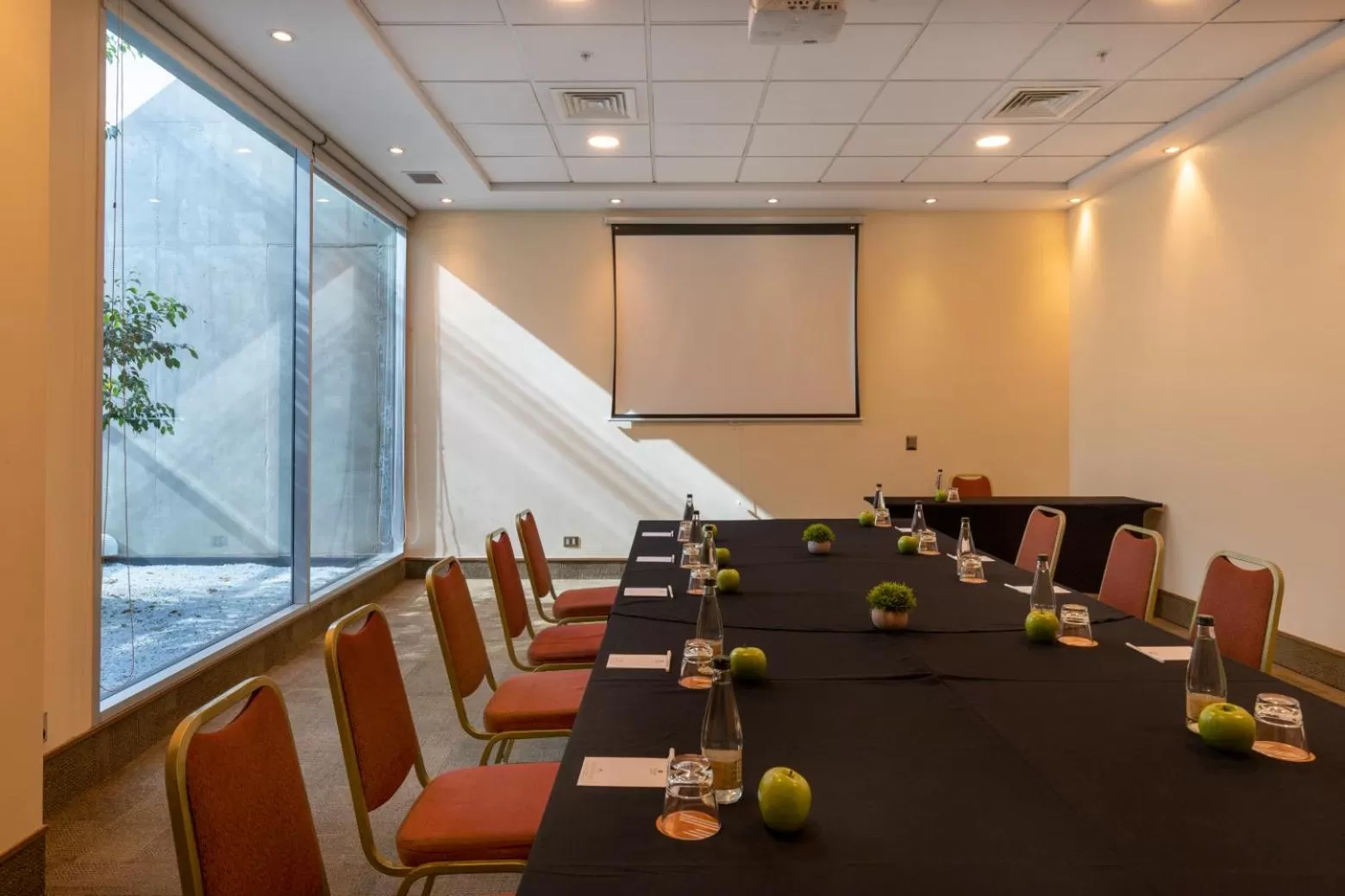Meeting/conference room in Best Western Premier Marina Las Condes