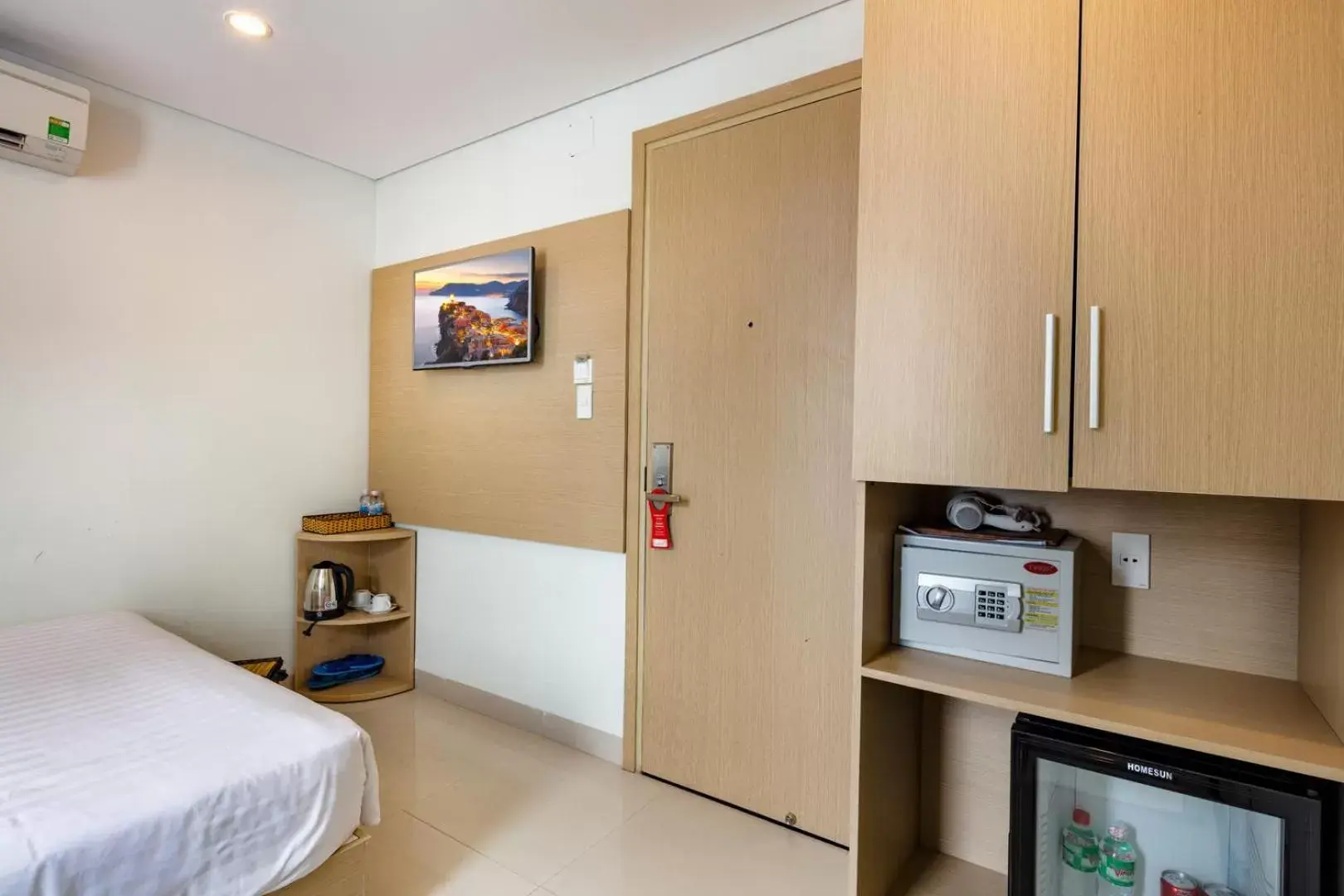 Standard Double Room with City View in Love Hotel Standard Double Room with City View in Love Hotel