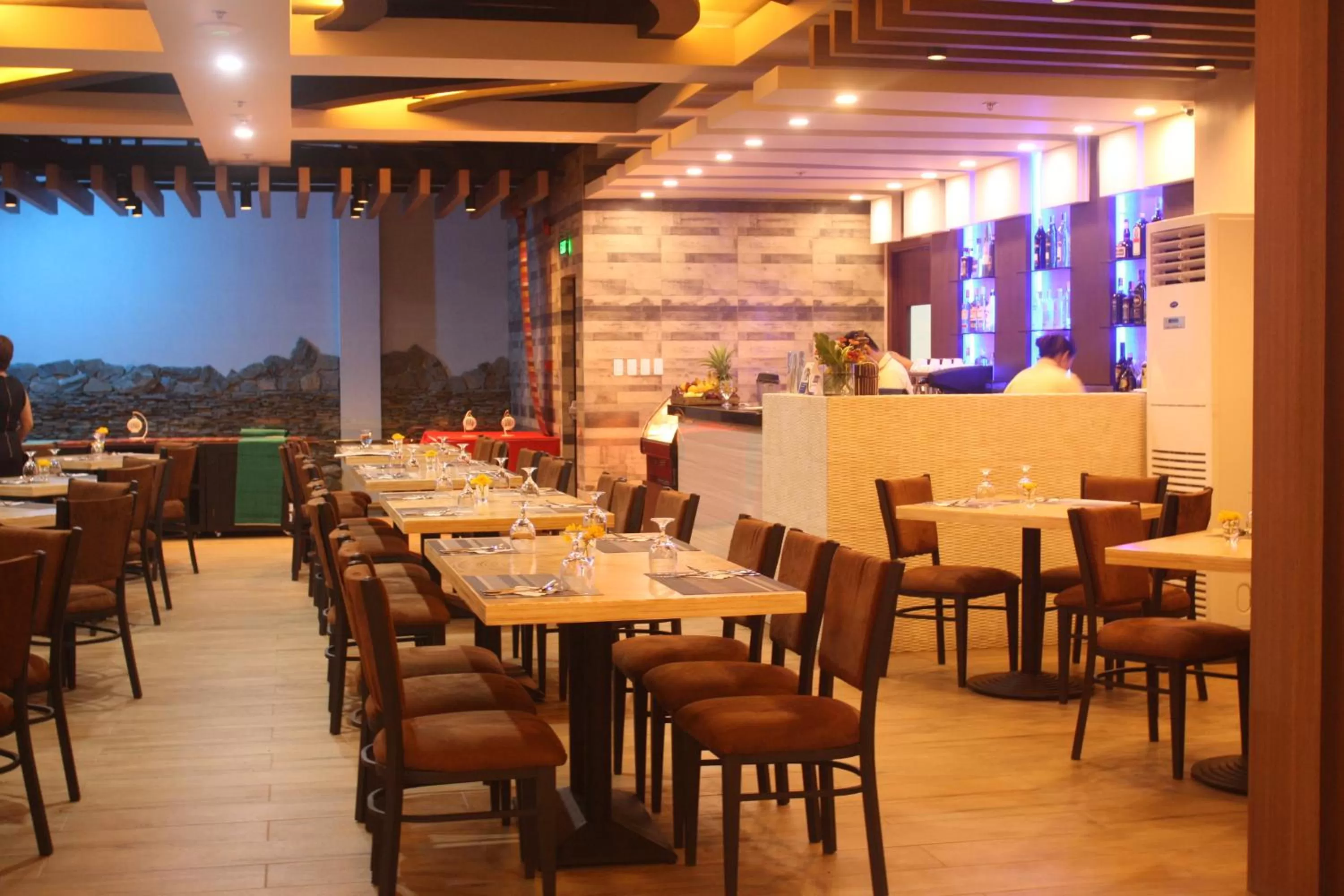 Restaurant/places to eat in Kew Hotel Tagbilaran