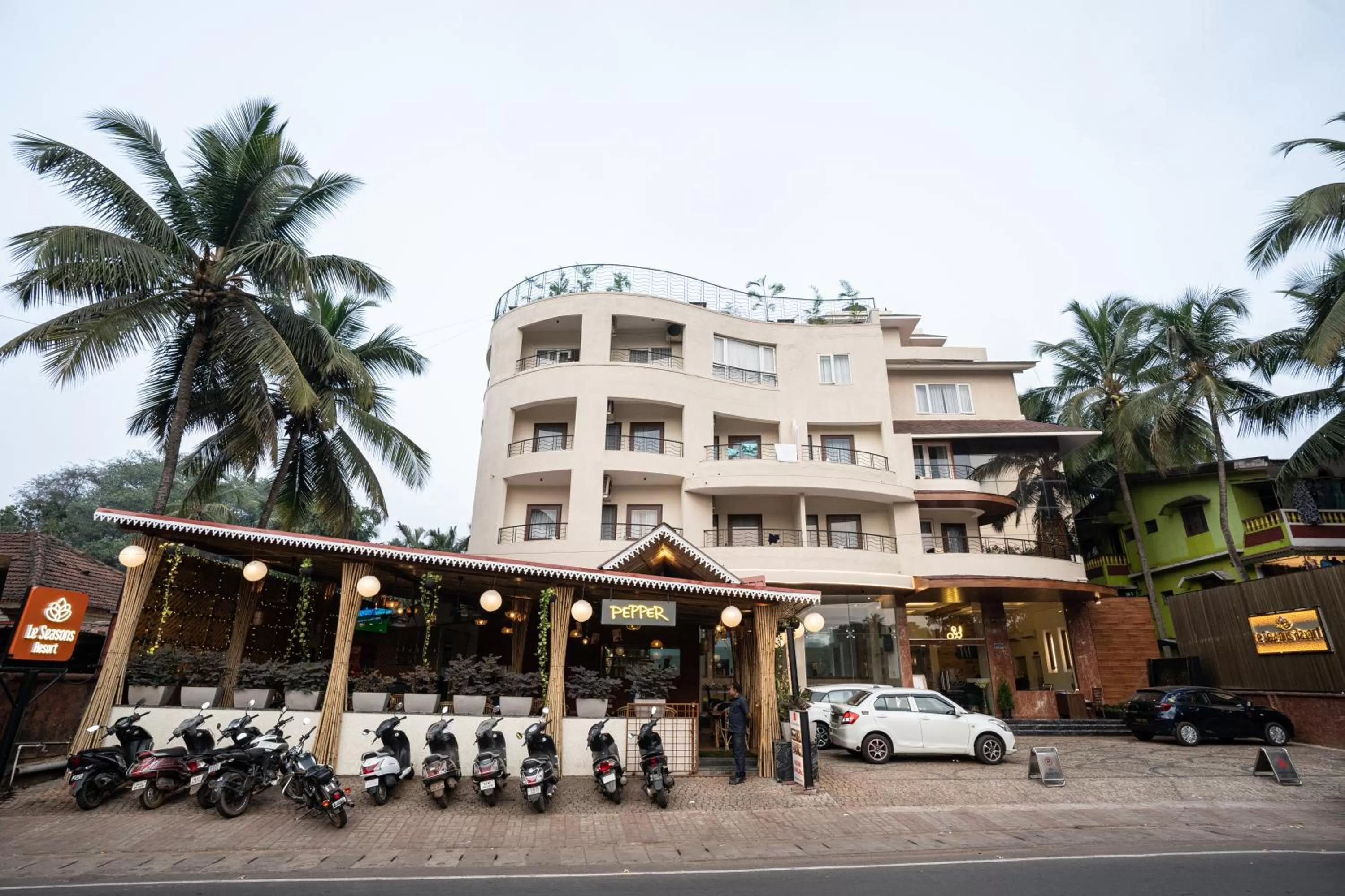 Property building in Le Seasons Resort