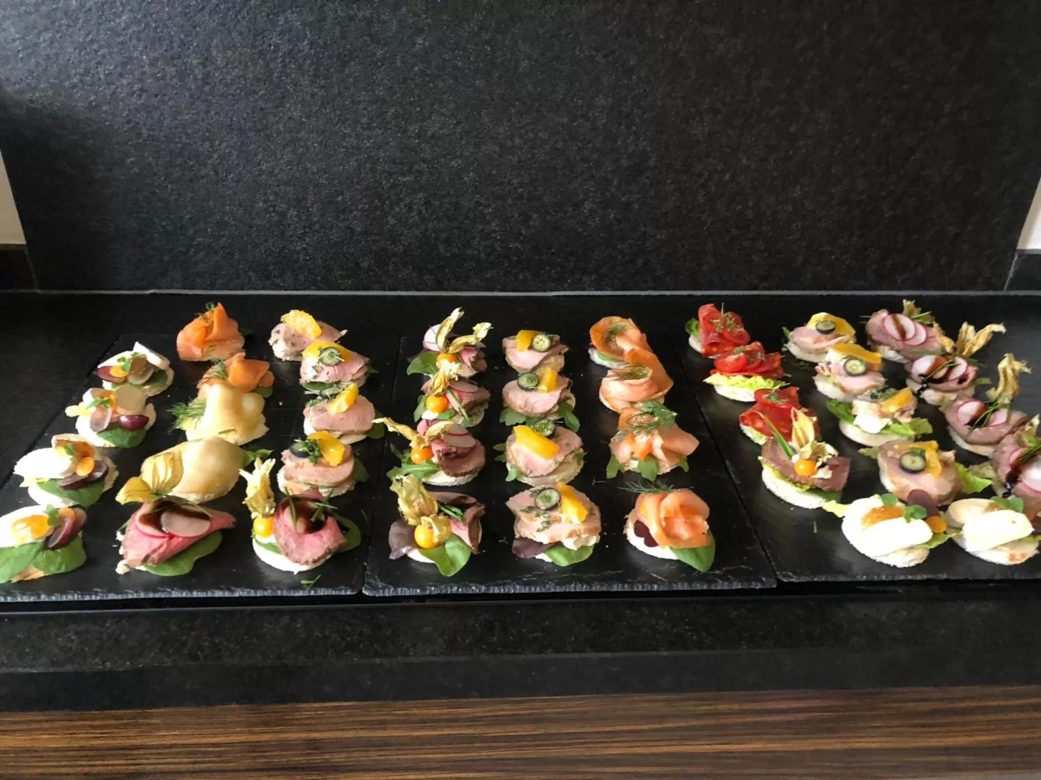 Restaurant/places to eat in Hotel Allegra