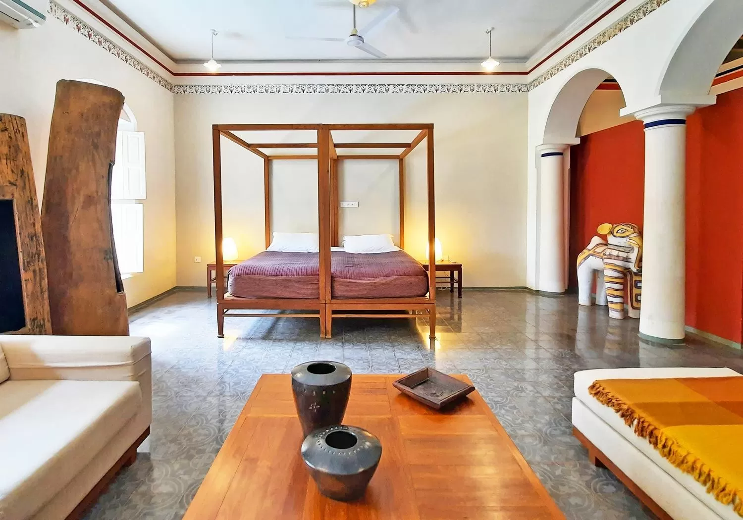 Photo of the whole room in Saratha Vilas Chettinad