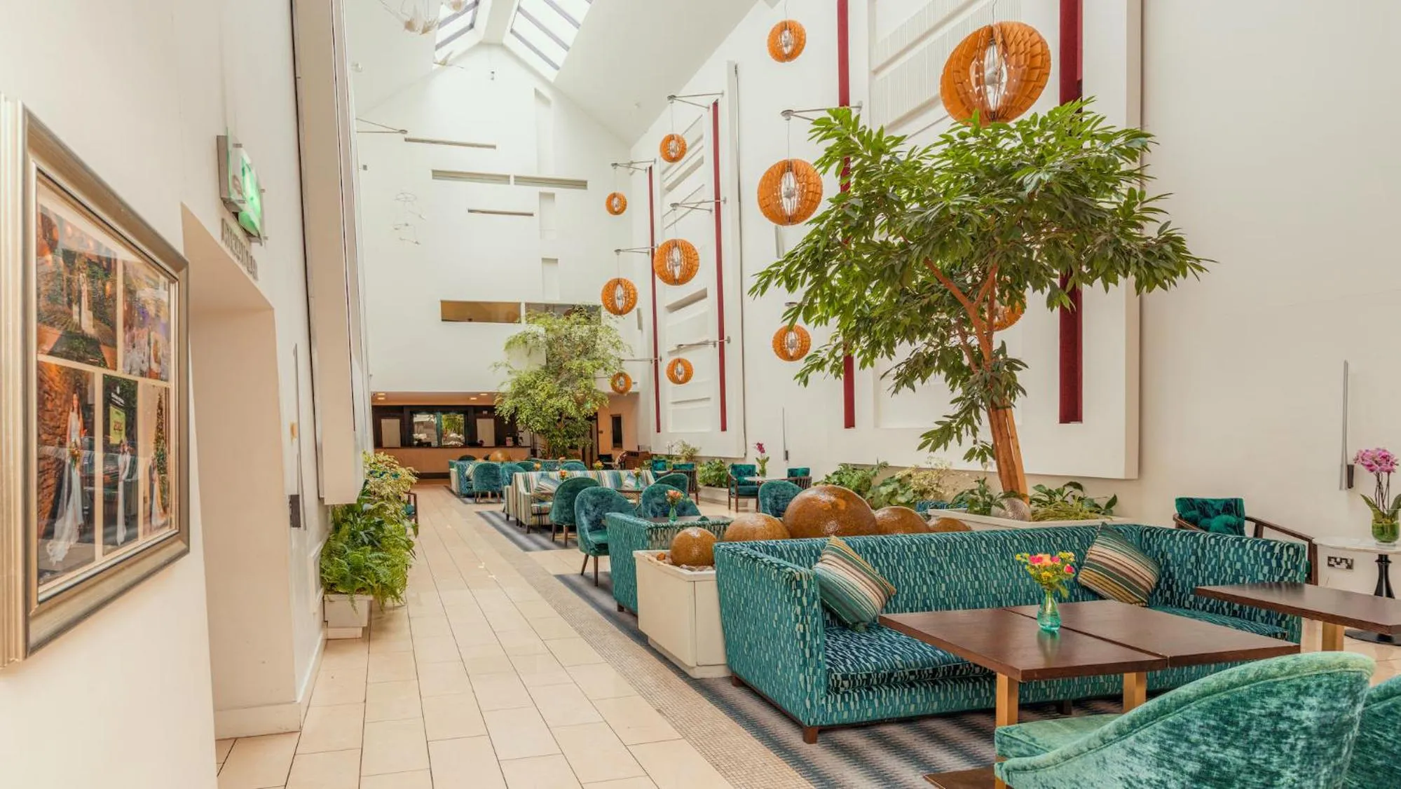 Seating area in Cavan Crystal Hotel