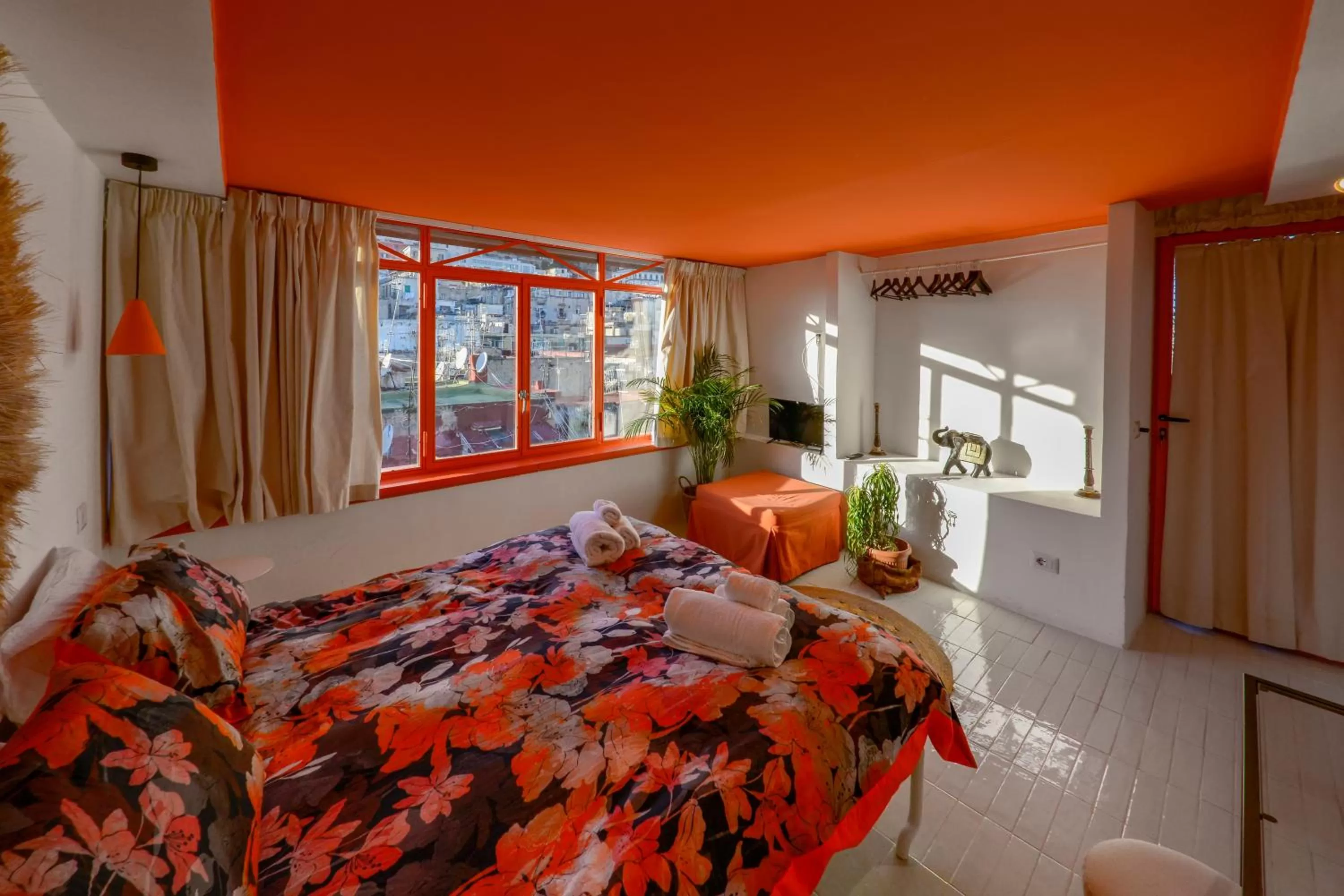 Photo of the whole room in B&B Toledo Panoramic Rooftop with terrace