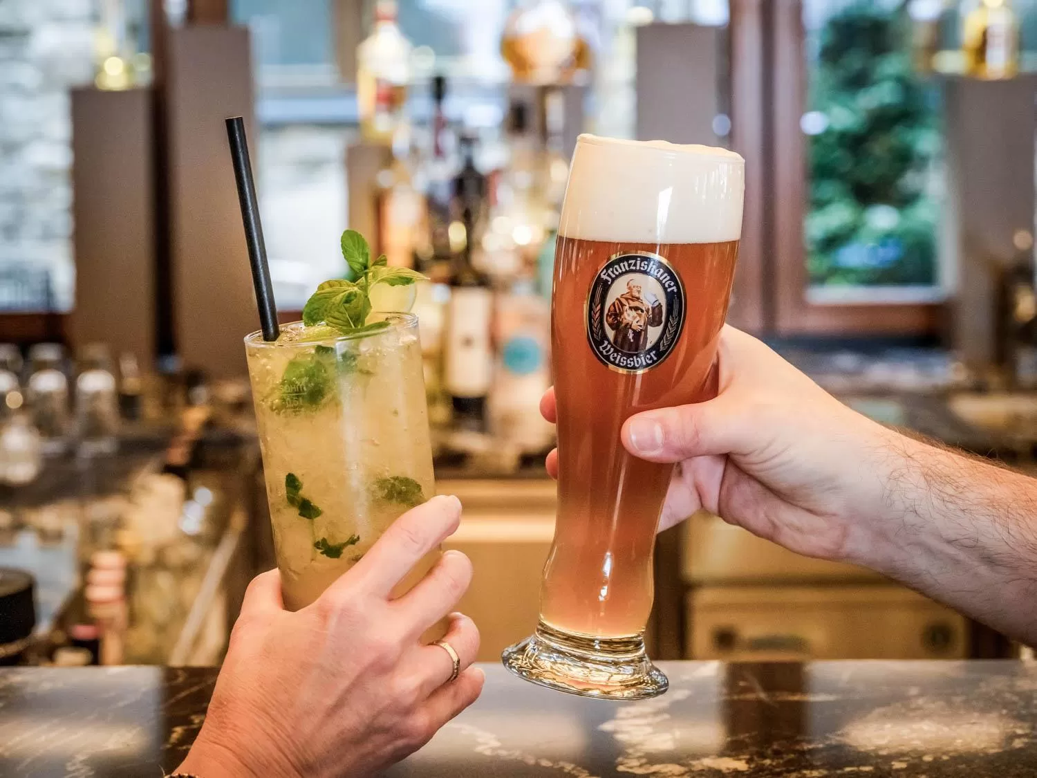 Lounge or bar in PURE Resort Ehrwald