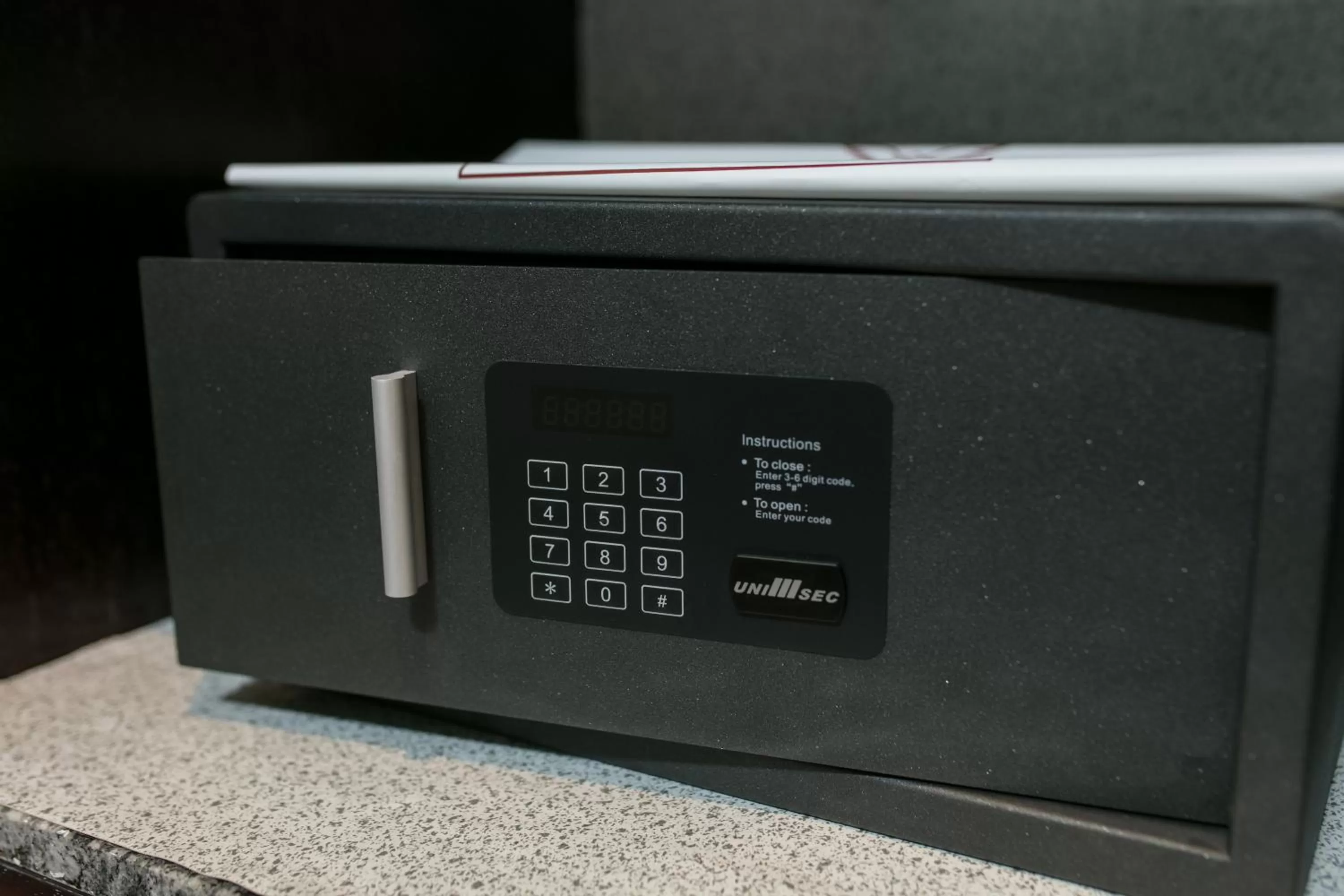 Area and facilities in Canary Hotel