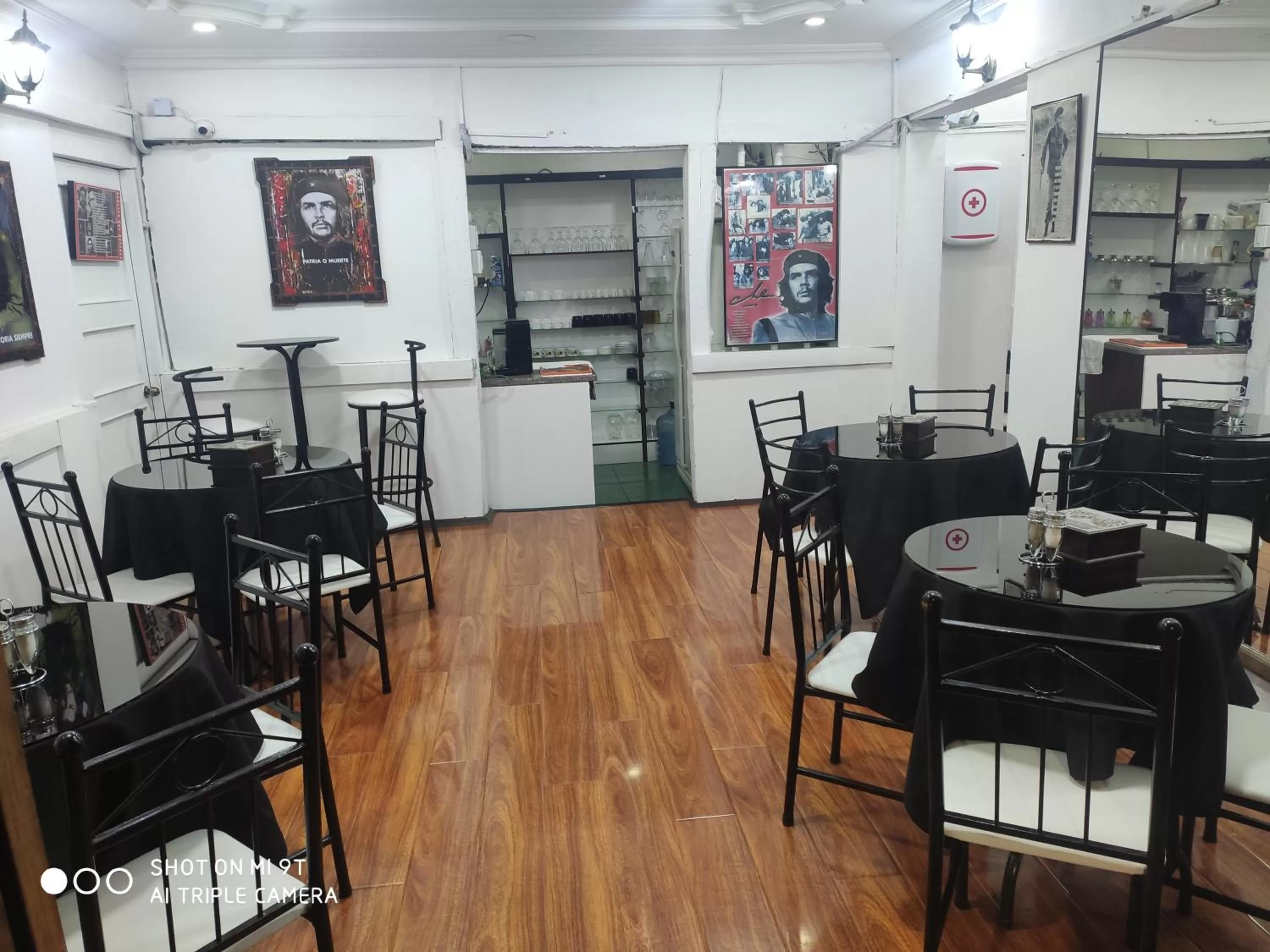 Restaurant/Places to Eat in Hotel el Che No apto para corruptos