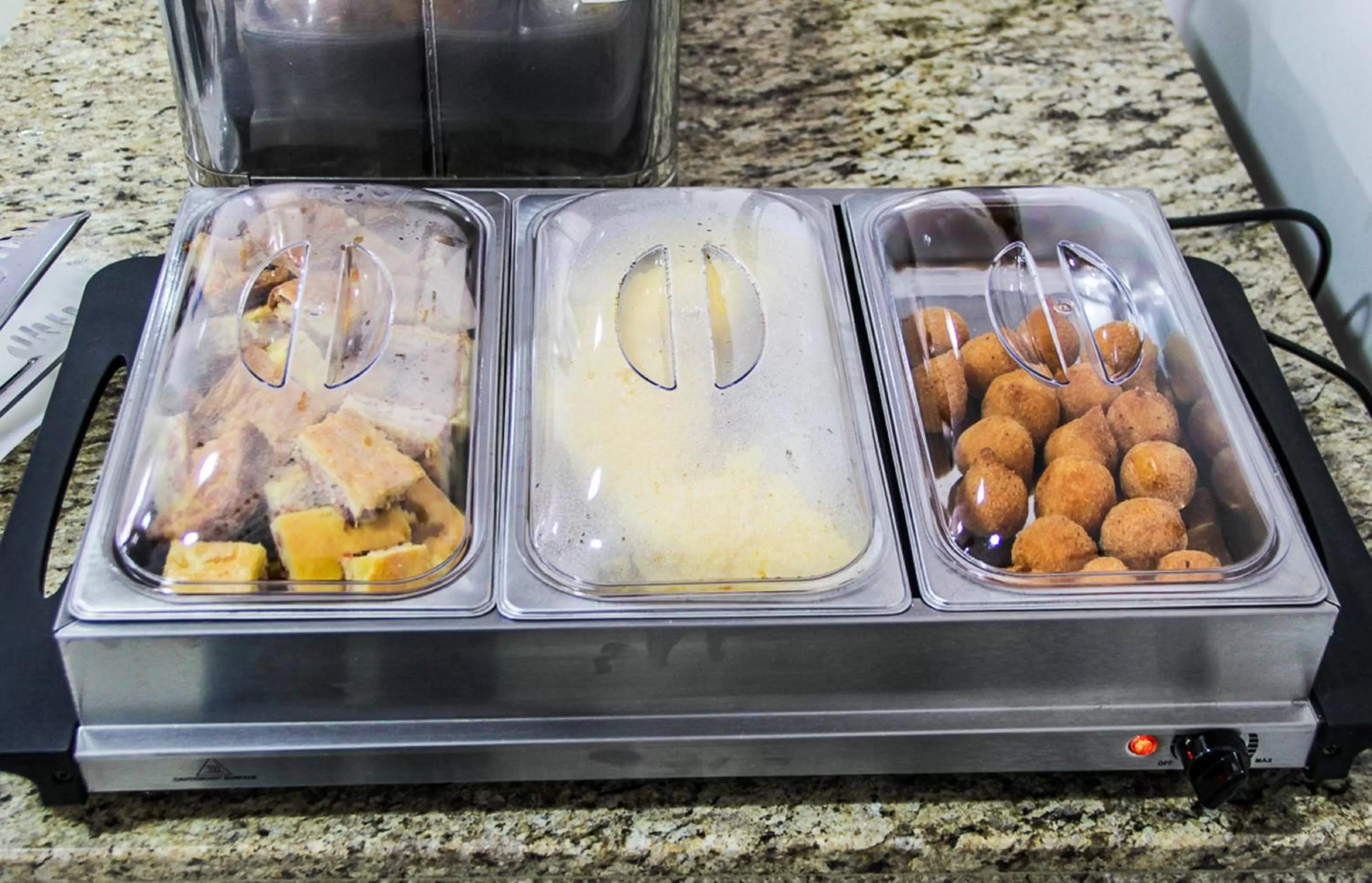 Restaurant/places to eat, Food in Hotel Porto do Sol