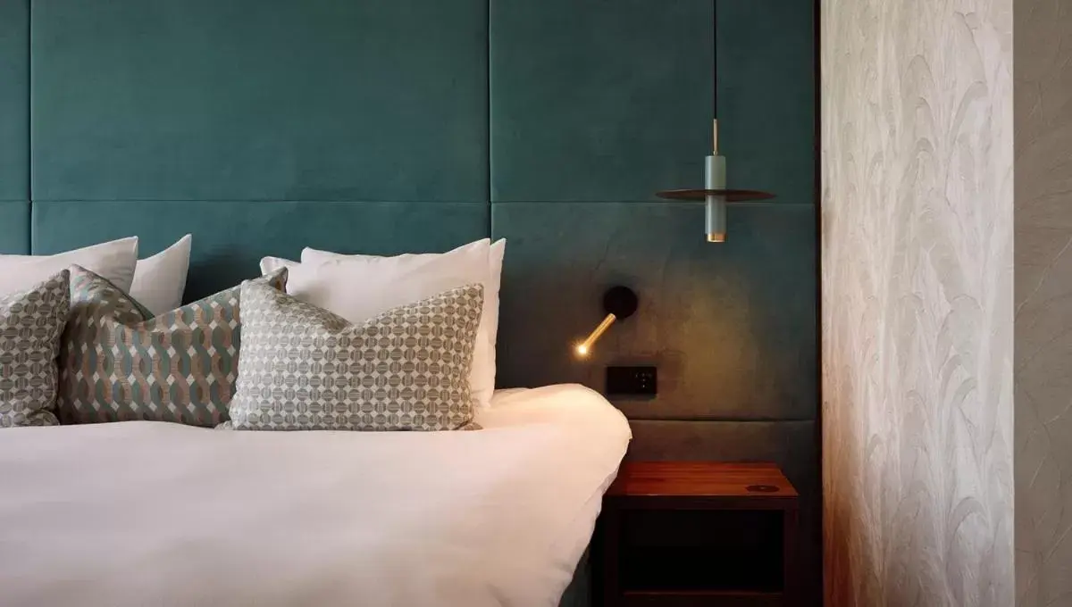 Deluxe Suite with Spa Bath in Van der Valk Hotel Groningen Zuidbroek Deluxe Suite with Spa Bath in Van der Valk Hotel Groningen Zuidbroek