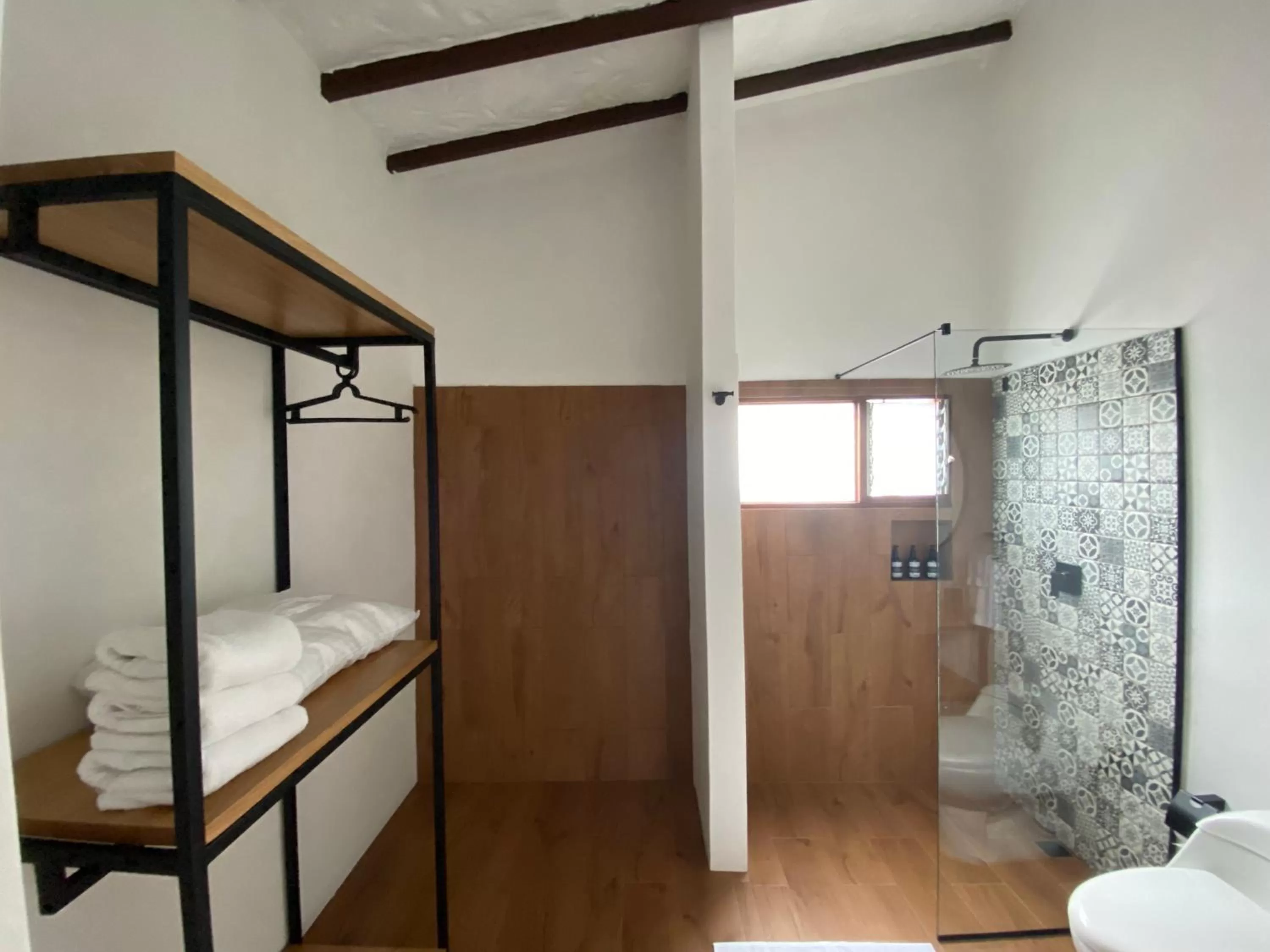 Shower, Bathroom in Casa Medallo