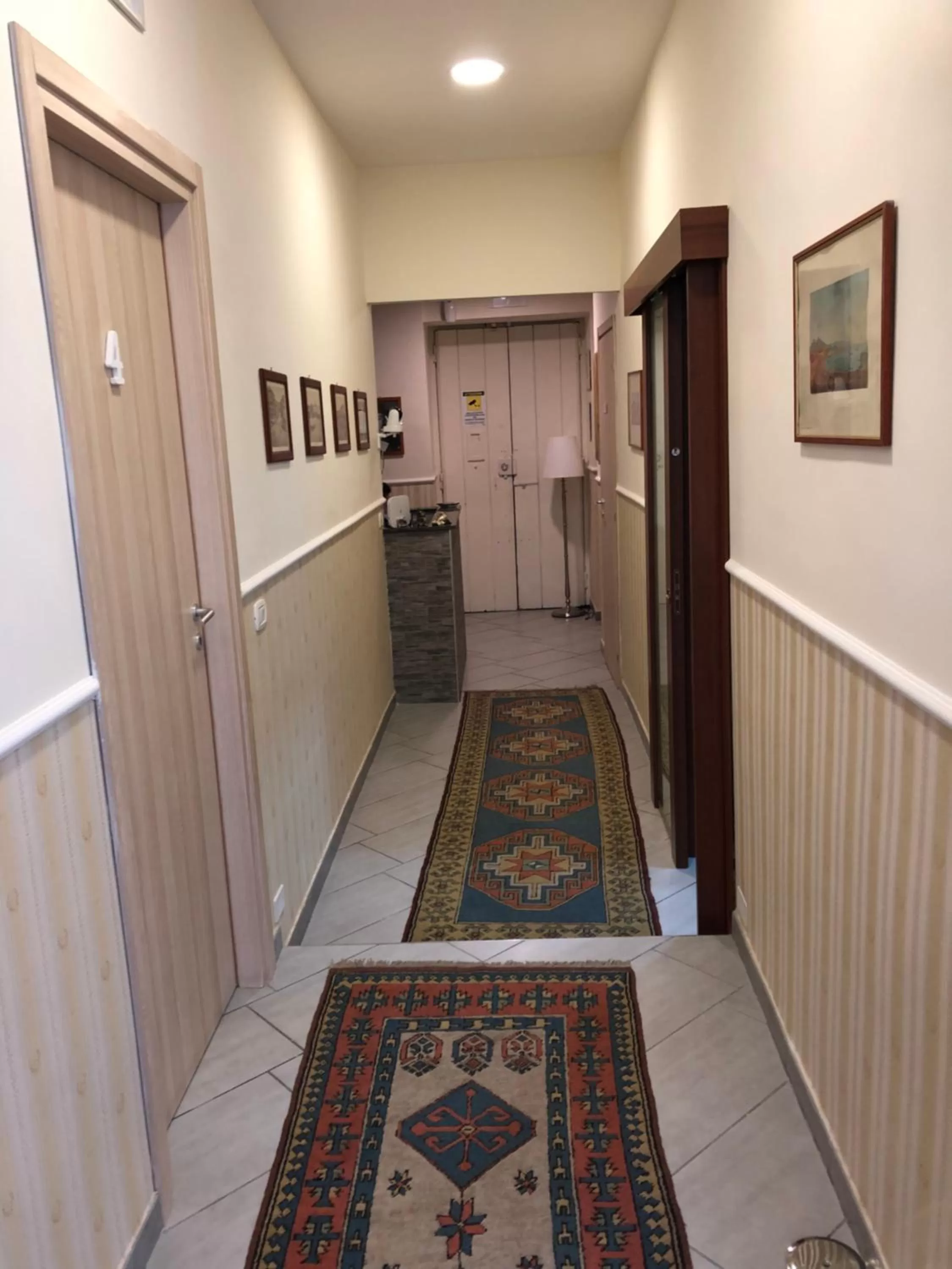 Lobby or reception in B&B 248