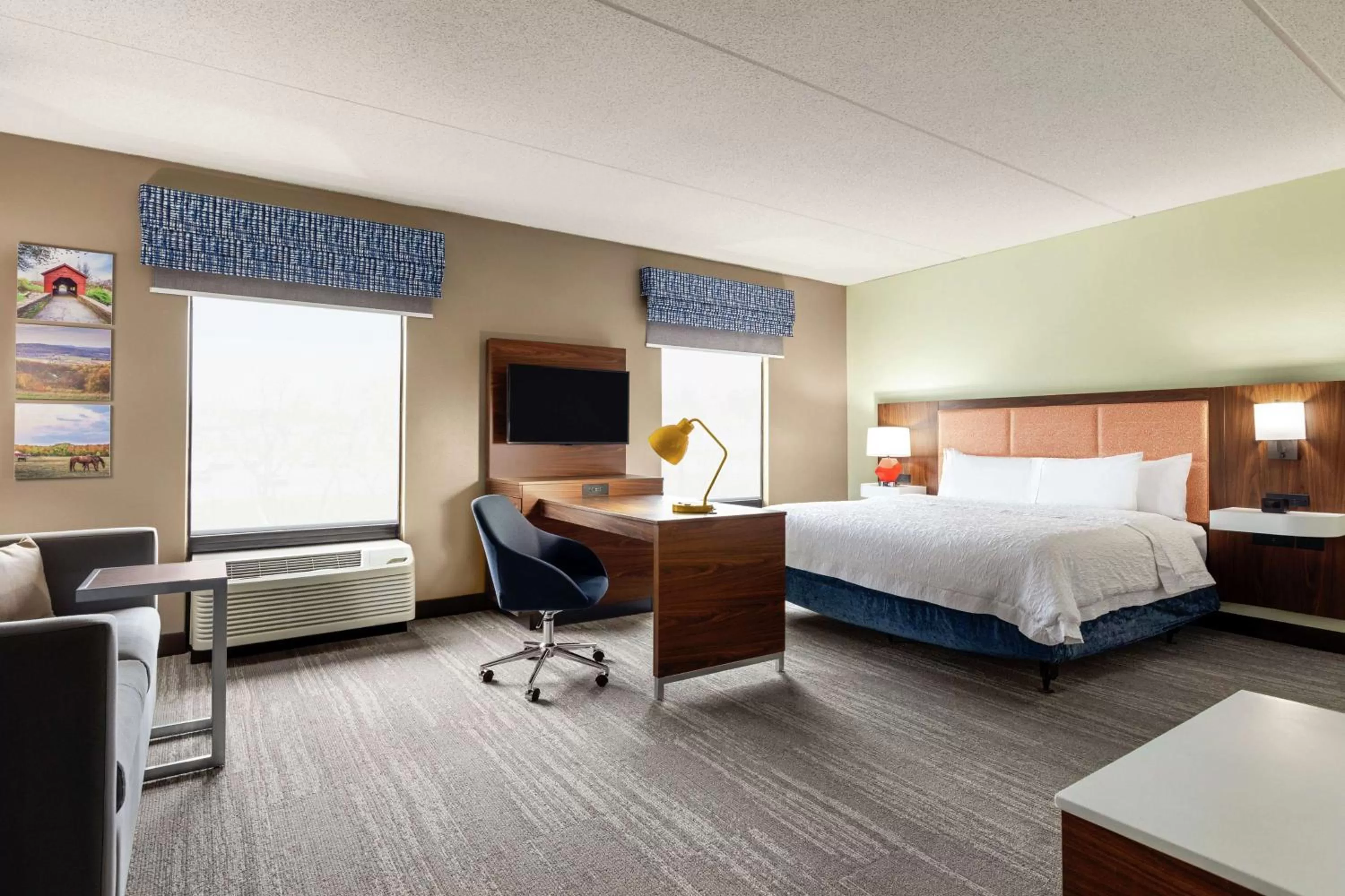 Bedroom, Bed in Hampton Inn & Suites Frederick/Fort Detrick