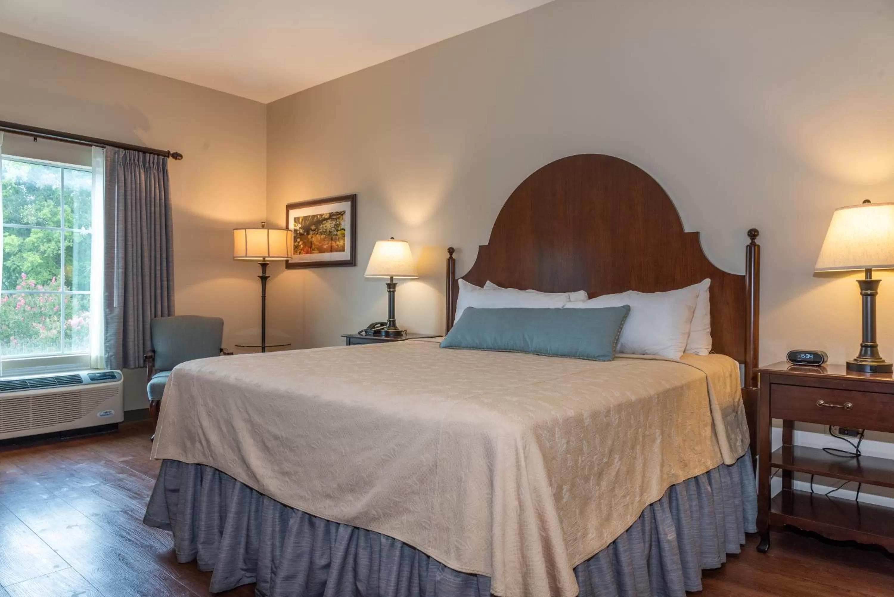 Bed in Chateau Saint Denis Hotel