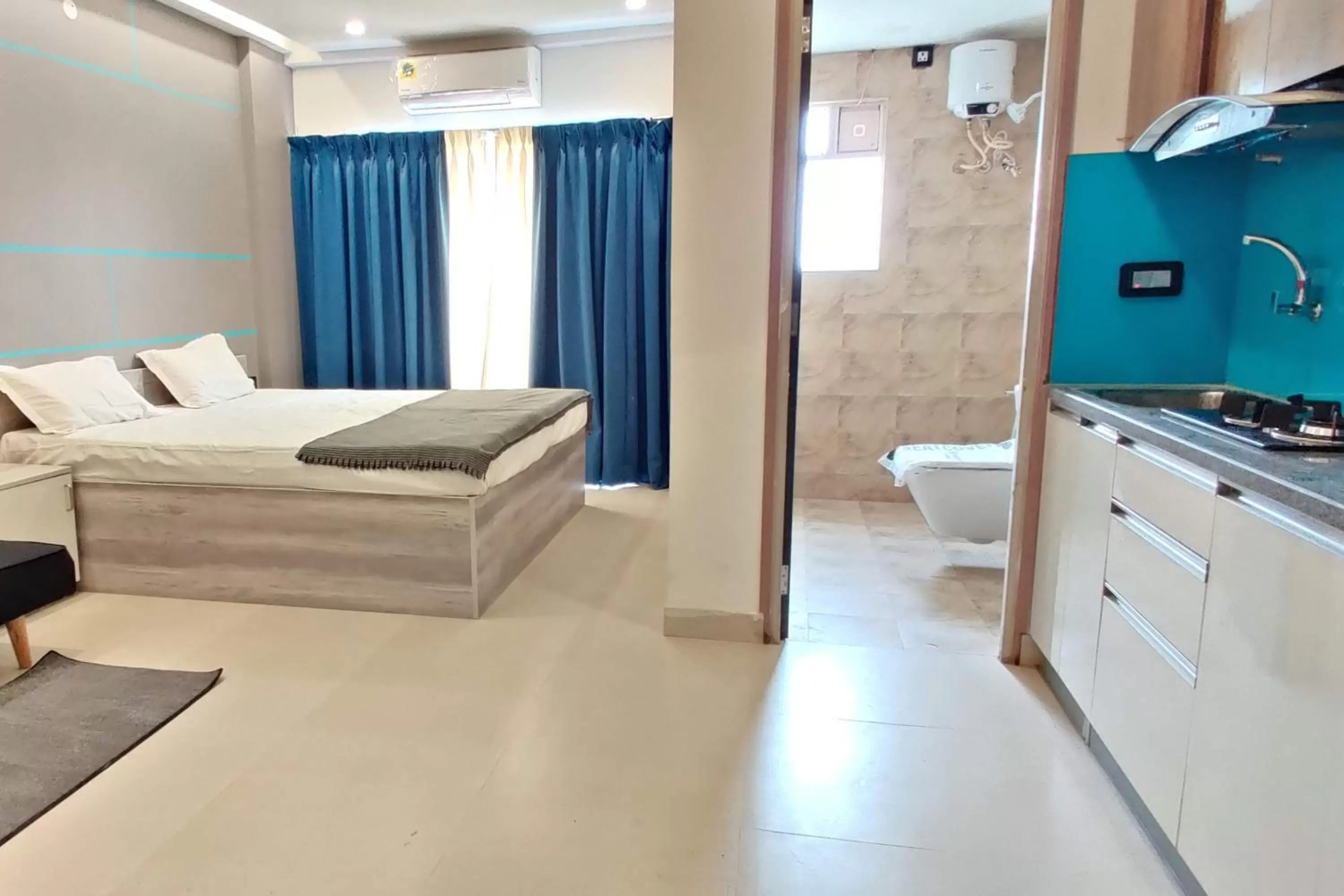 Bed in RESTEL STUDIO FLATS