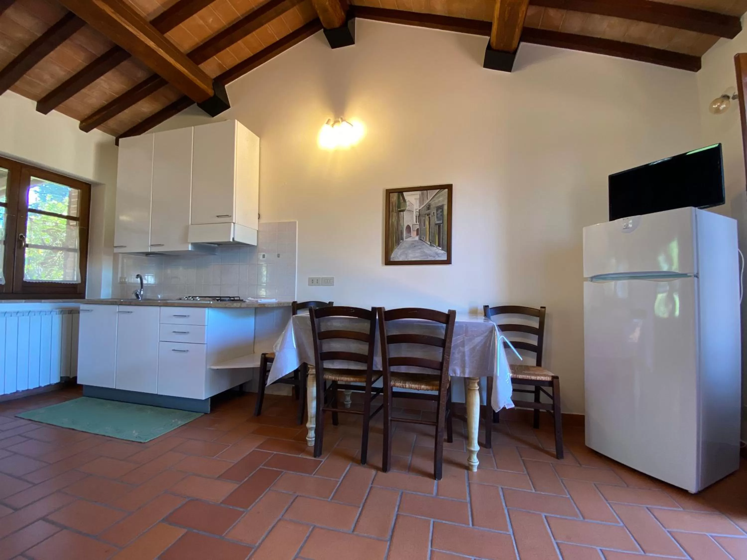 Kitchen or kitchenette in Agriturismo Tenuta Badia